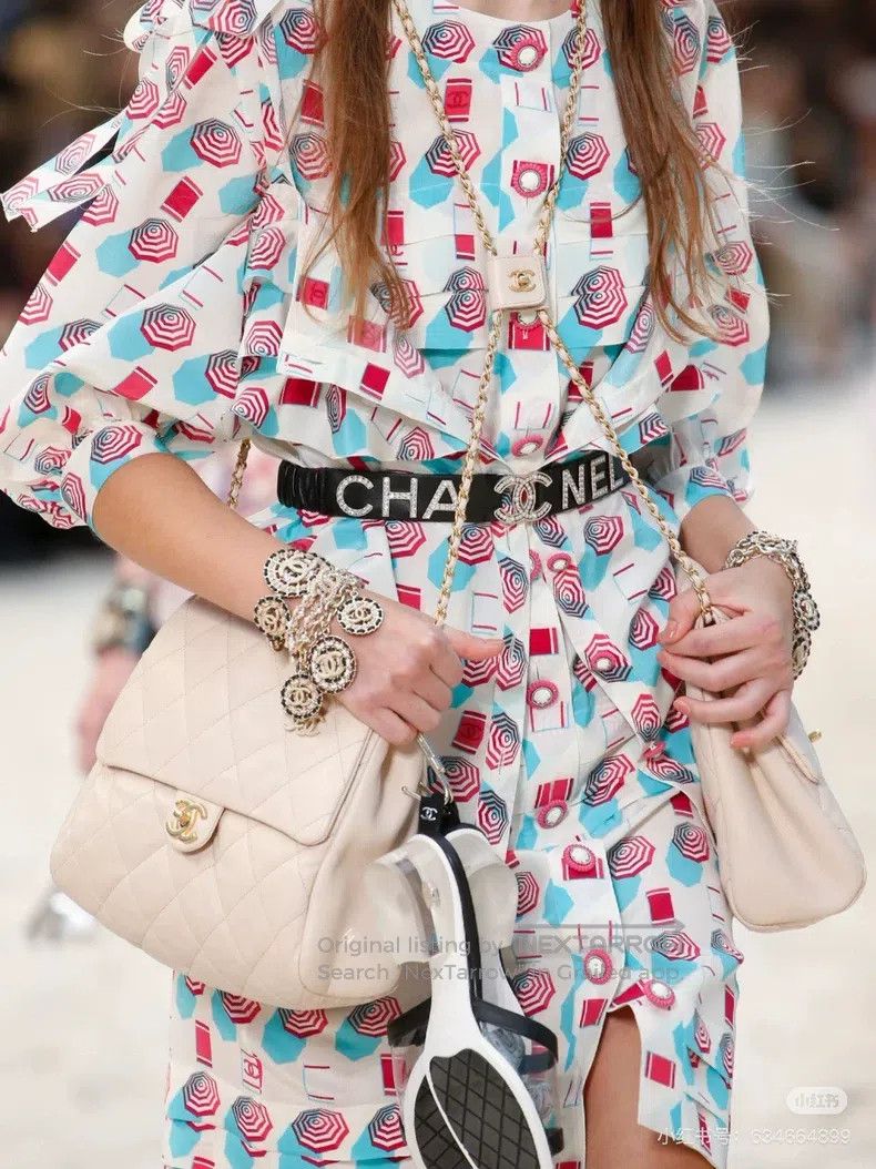Chanel Chanel 19s spring and summer beach series colourful umbrel Size XS / US 0-2 / IT 36-38 - 9 Thumbnail