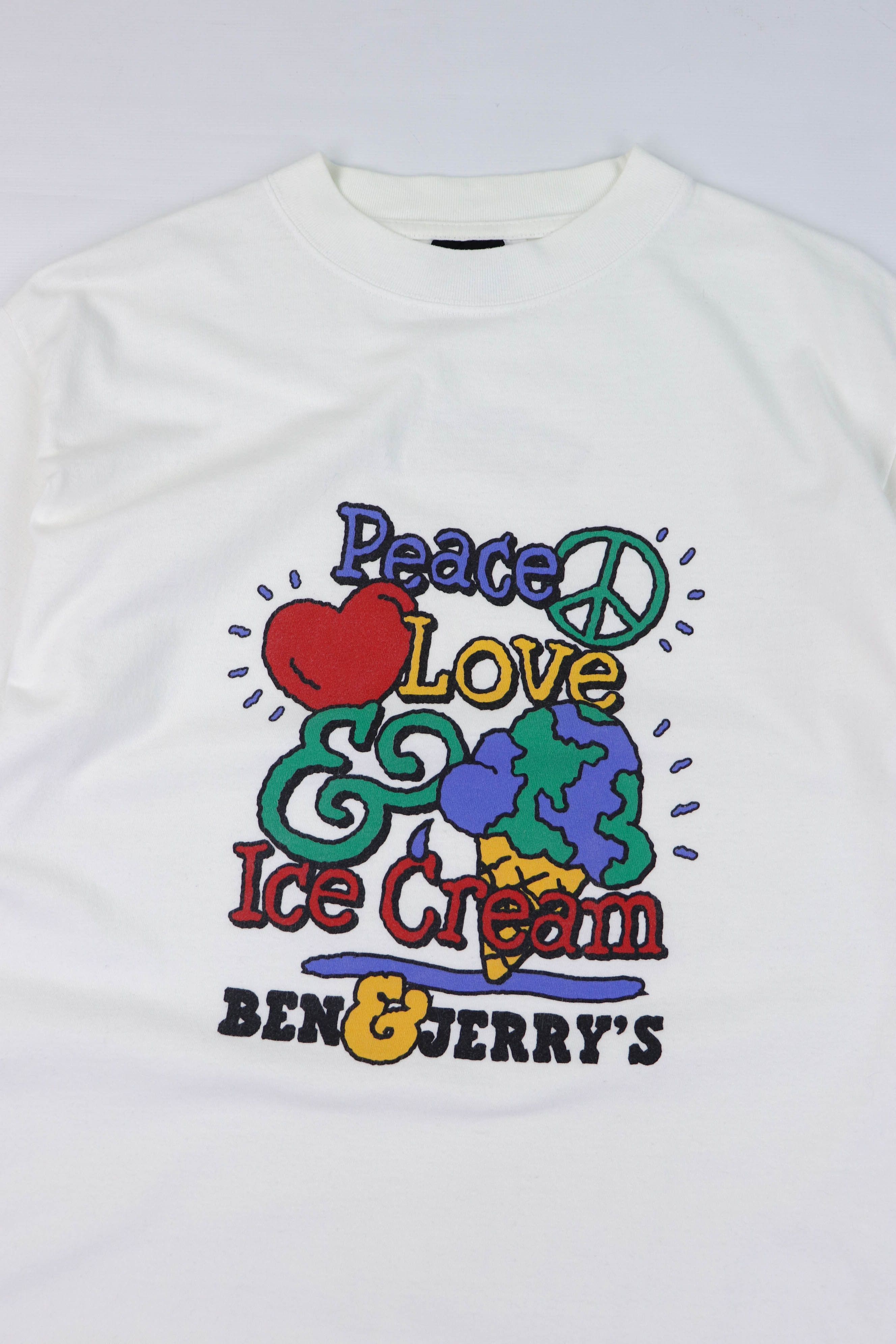 Vintage Vintage Ben & Jerry's USA Made Peace Love Ice Cream T-shirt Size US M / EU 48-50 / 2 - 3 Thumbnail