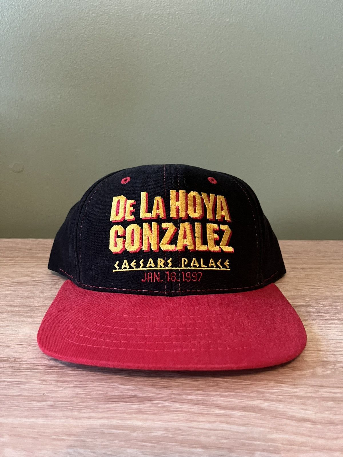 Vintage Vintage De La Hoya vs. Gonzalez snapback hat Size ONE SIZE - 1 Thumbnail