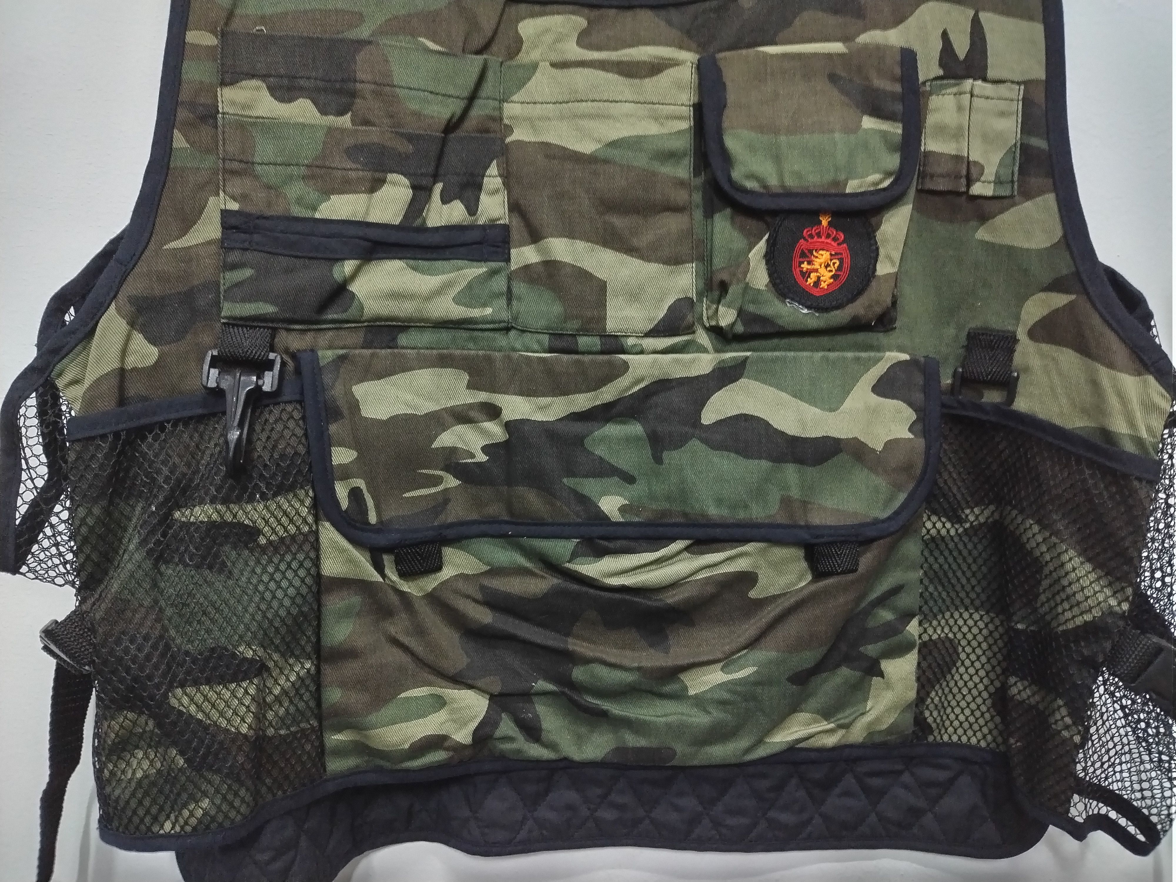 Outdoor Research 3 PCS NICE DESIGN UTILITY CASUAL VESTS NETTING AND CAMOO Size US L / EU 52-54 / 3 - 9 Thumbnail