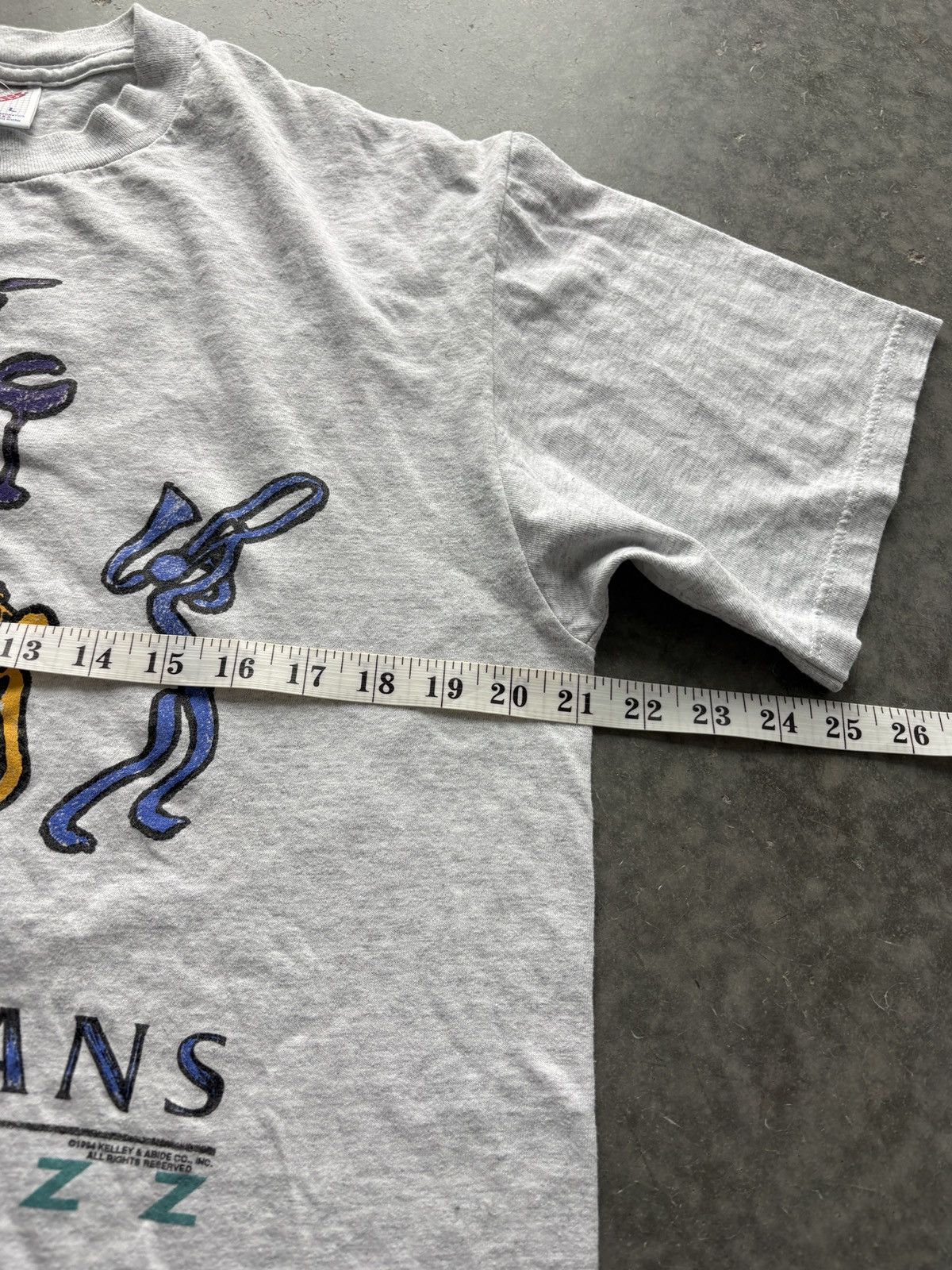 Vintage Vintage 90s New Orleans Jazz Graphic Tee Size US L / EU 52-54 / 3 - 7 Thumbnail