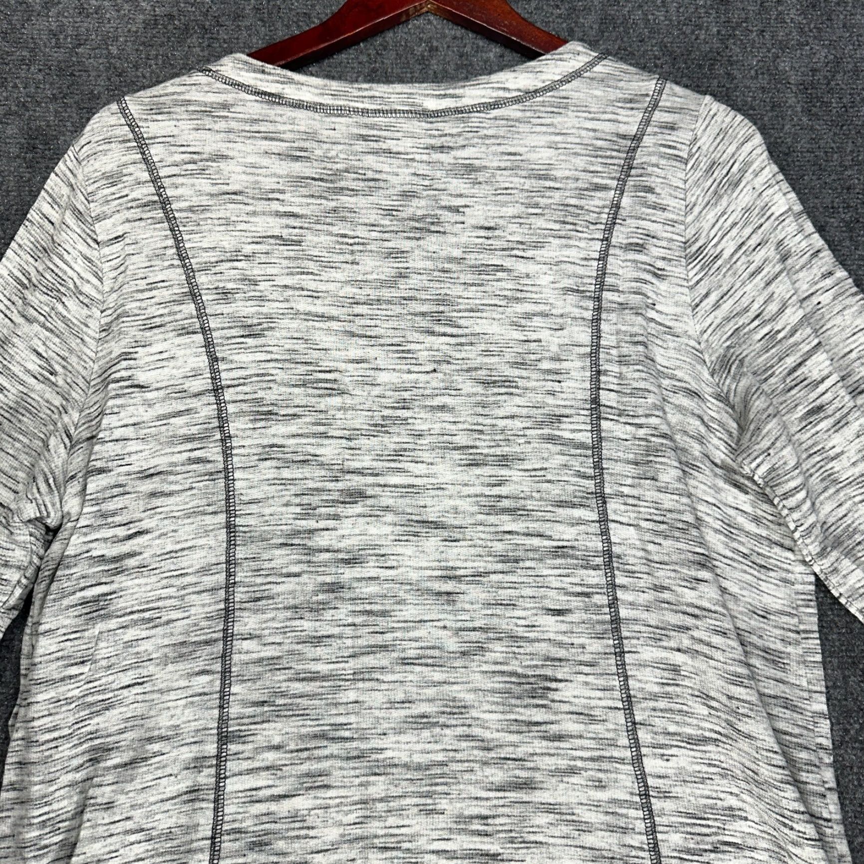Vintage Chico's Weekends Top Womens Medium Cotton Stretch 3/4 Sleeve Lace Tie Neck Gray Heathered Pullover T-Shirt Size M / US 6-8 / IT 42-44 - 8 Thumbnail