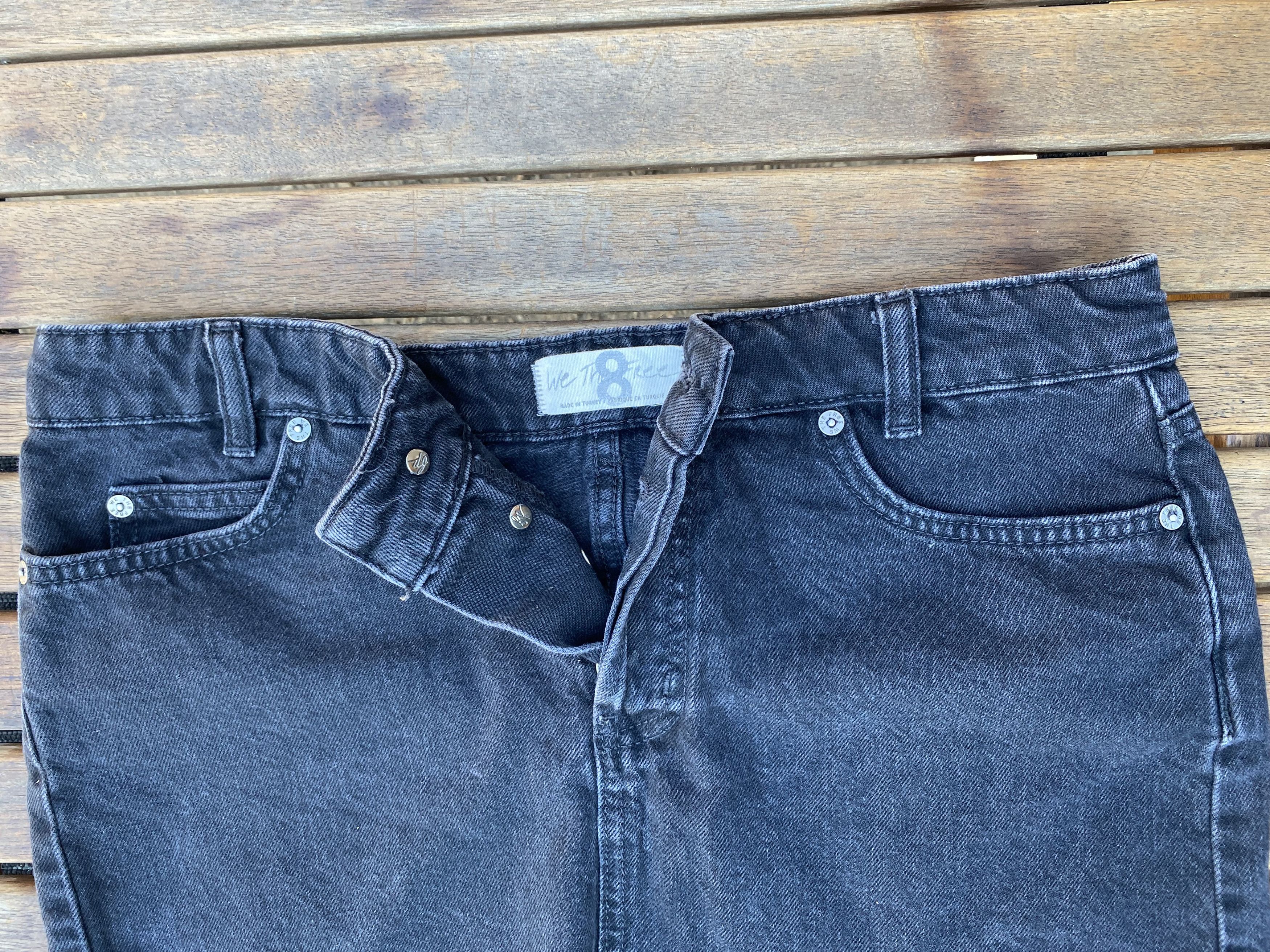 Free People Black Denim Raw Hem Mini Skirt w/Button Fly & ShirtTail Hem Size 30" / US 8 / IT 44 - 7 Thumbnail