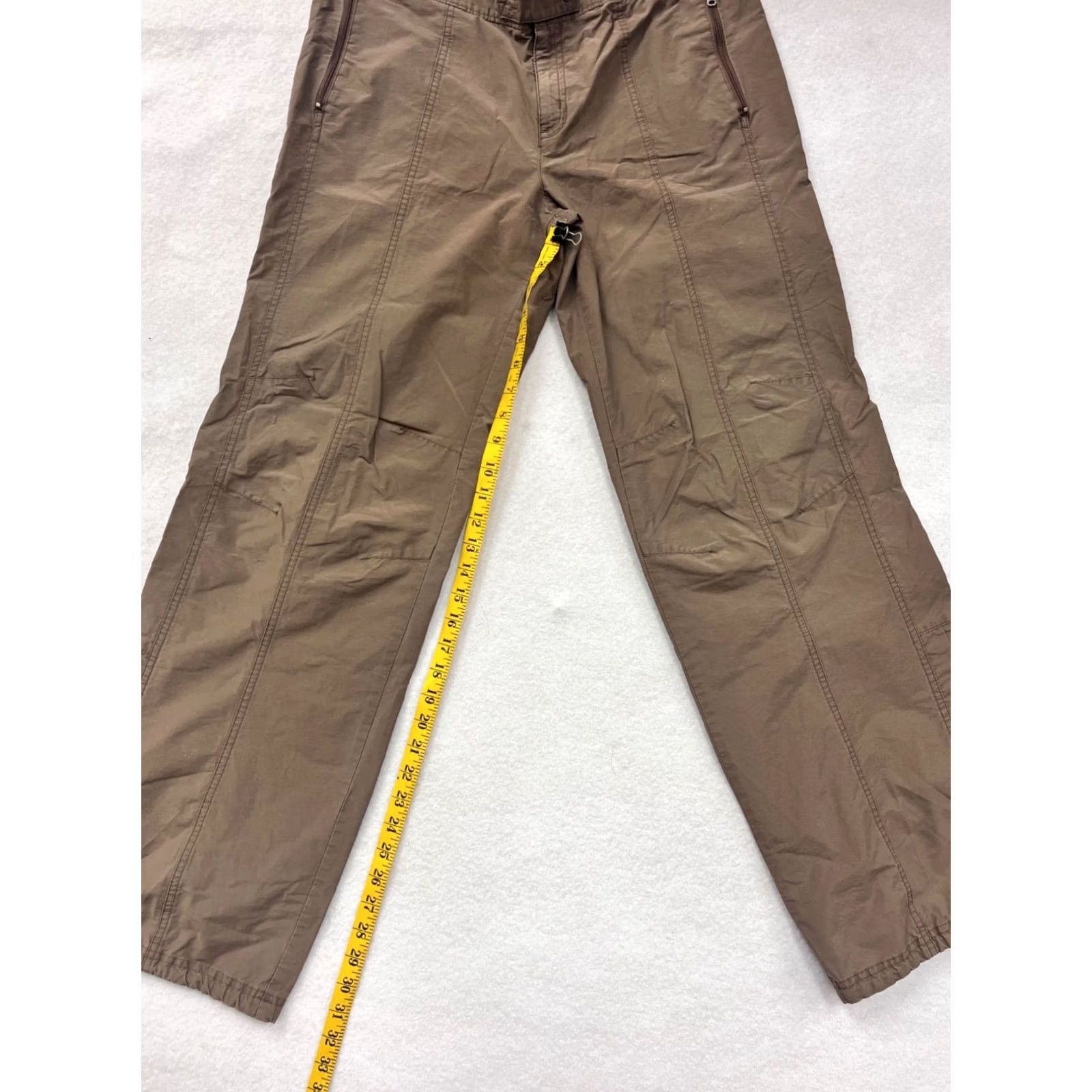 Nike VINTAGE Women’s Nike Cargo Pants Wide-Leg Pants Women 6 Brown Cotton Nylon Cargo Style Men's? Size 28" / US 6 / IT 42 - 6 Thumbnail