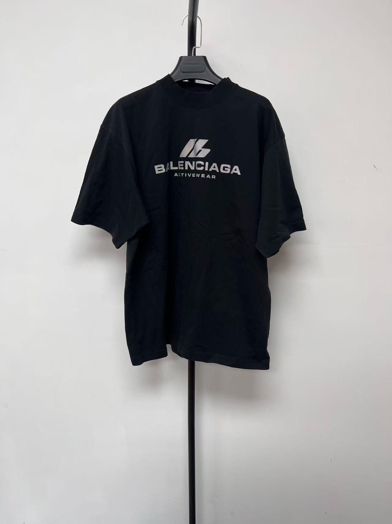 Balenciaga Balenciaga Activewear Logo Print Crewneck T-Shirt Size US S / EU 44-46 / 1 - 1 Thumbnail