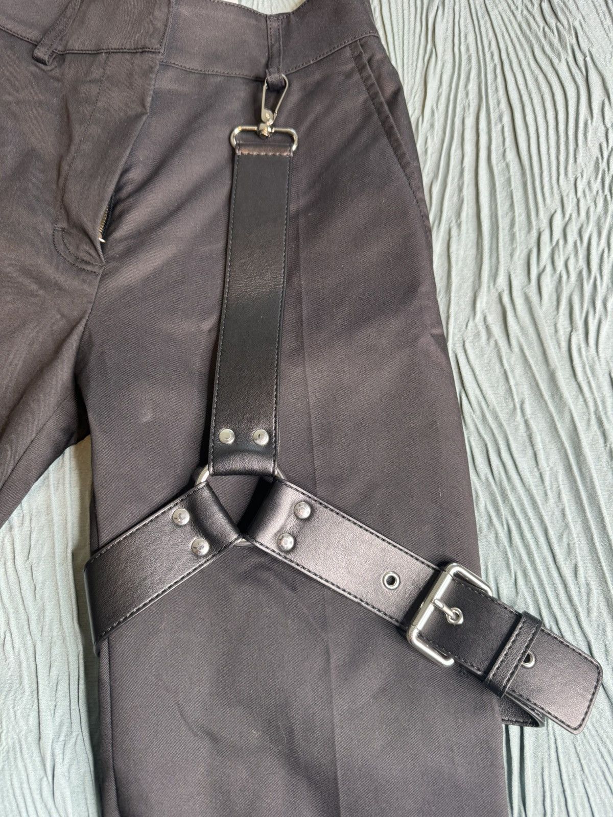 1017 ALYX 9SM 1017 ALYX 9SM “Black” Bondage Harness Pants Size 26" / US 2 / IT 38 - 2 Thumbnail