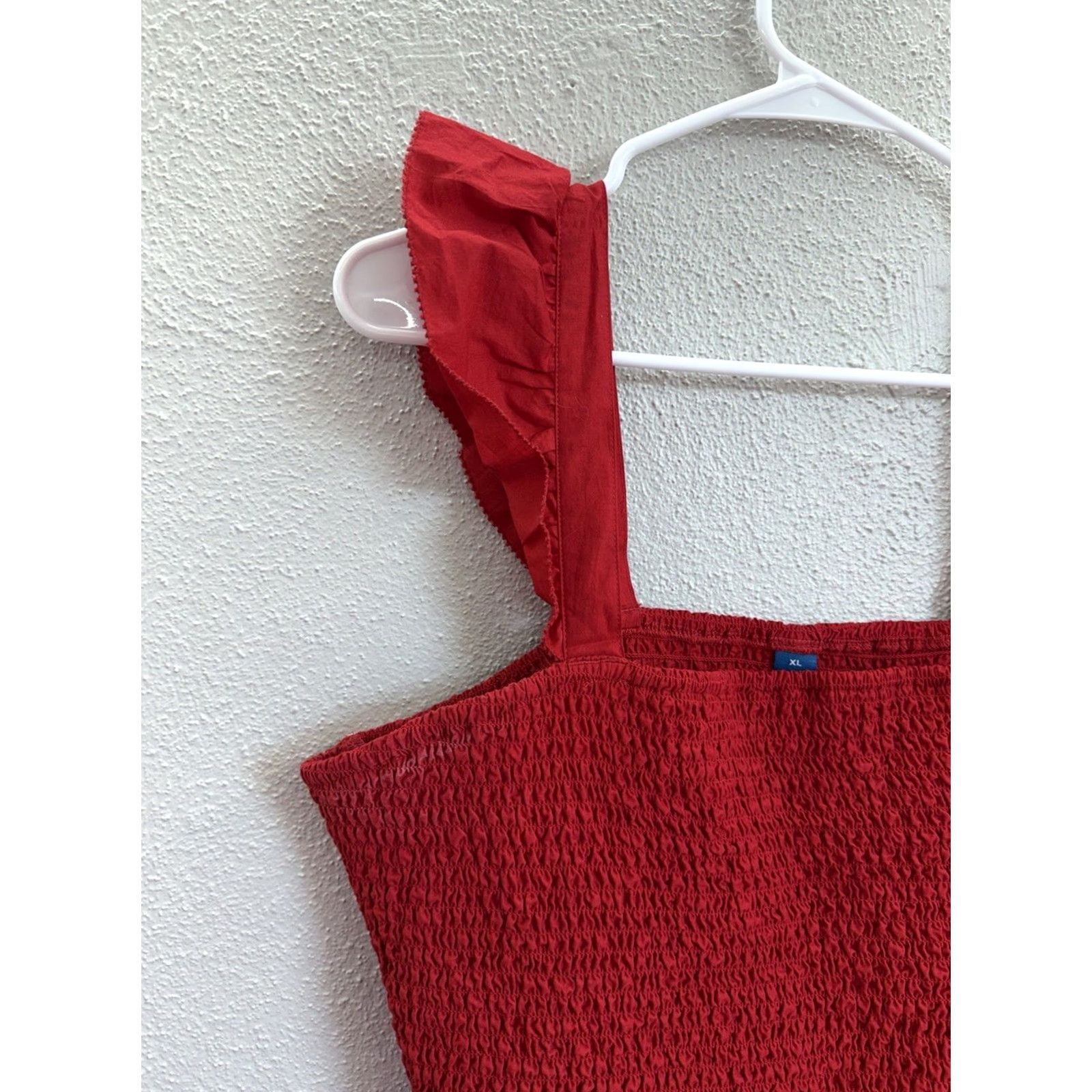 Old Navy Old Navy Tank Top Womens XL Red Fitted Crop NWTs Smocked Ruffle Sleeveless Top Size XL / US 12-14 / IT 48-50 - 2 Thumbnail