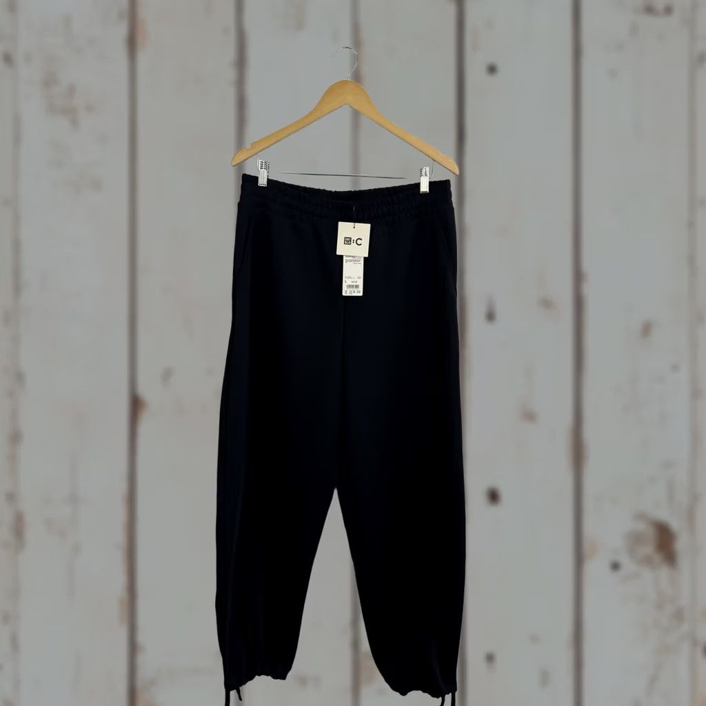 Uniqlo UNIQLO :C Clare Waight Keller Sweat Wide Pants Navy Size L Mens Size US 33 - 1 Thumbnail
