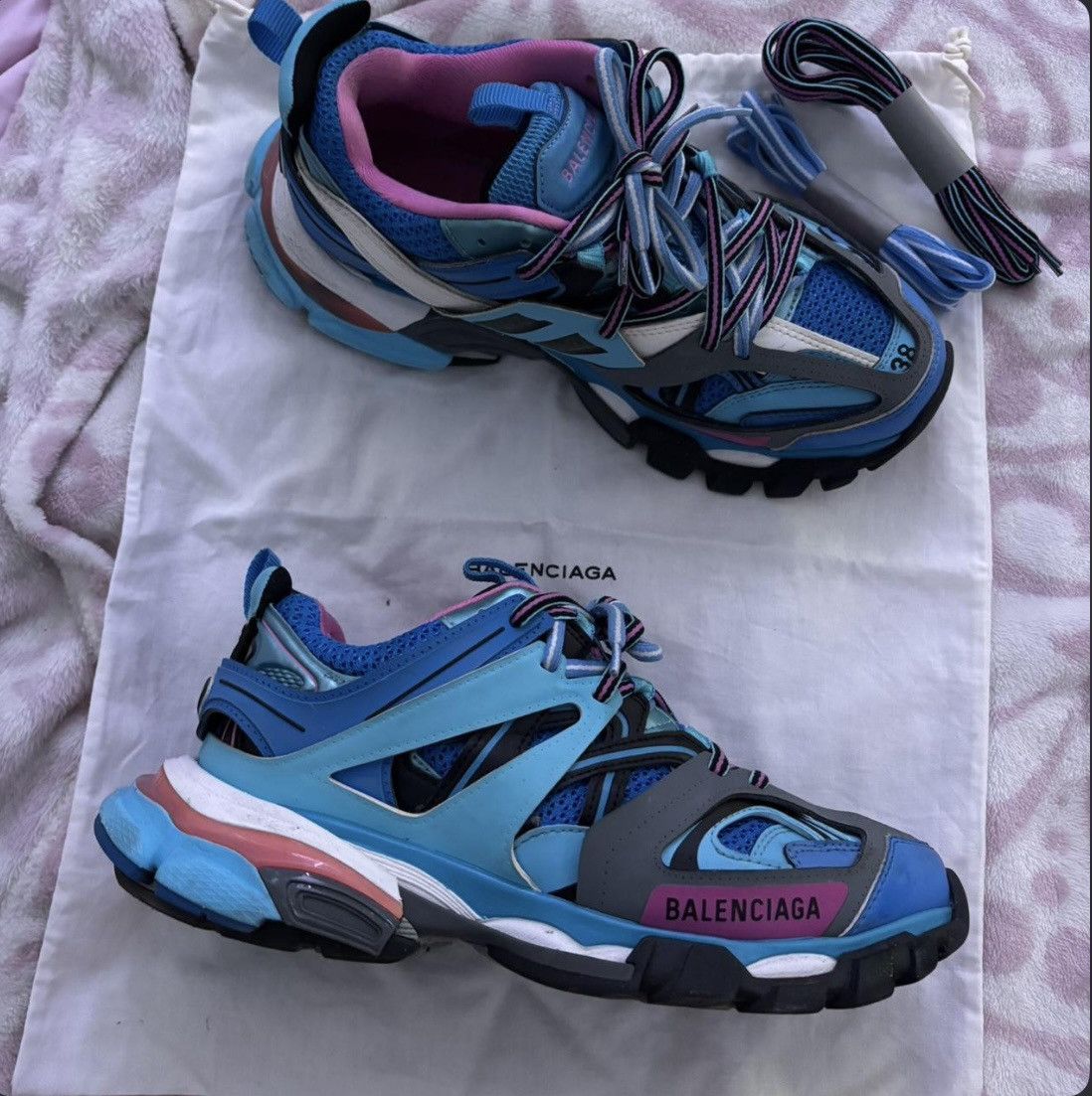 Balenciaga Balenciaga Track Runners Size US 7 / IT 37 - 2 Thumbnail