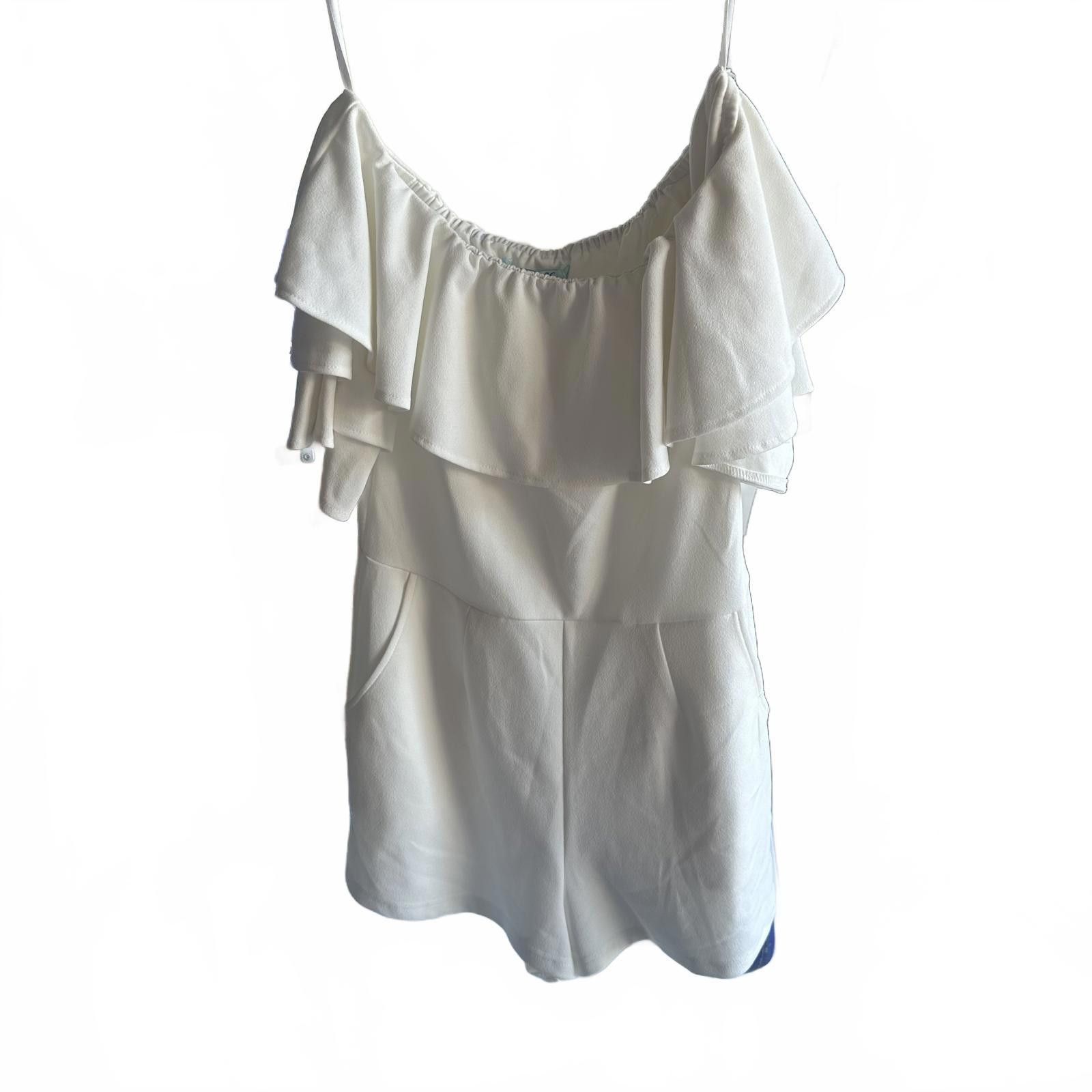 Designer She+ Sky Chic White Ruffled Off-Shoulder Romper Size 36" / US 14 / IT 50 - 1 Preview