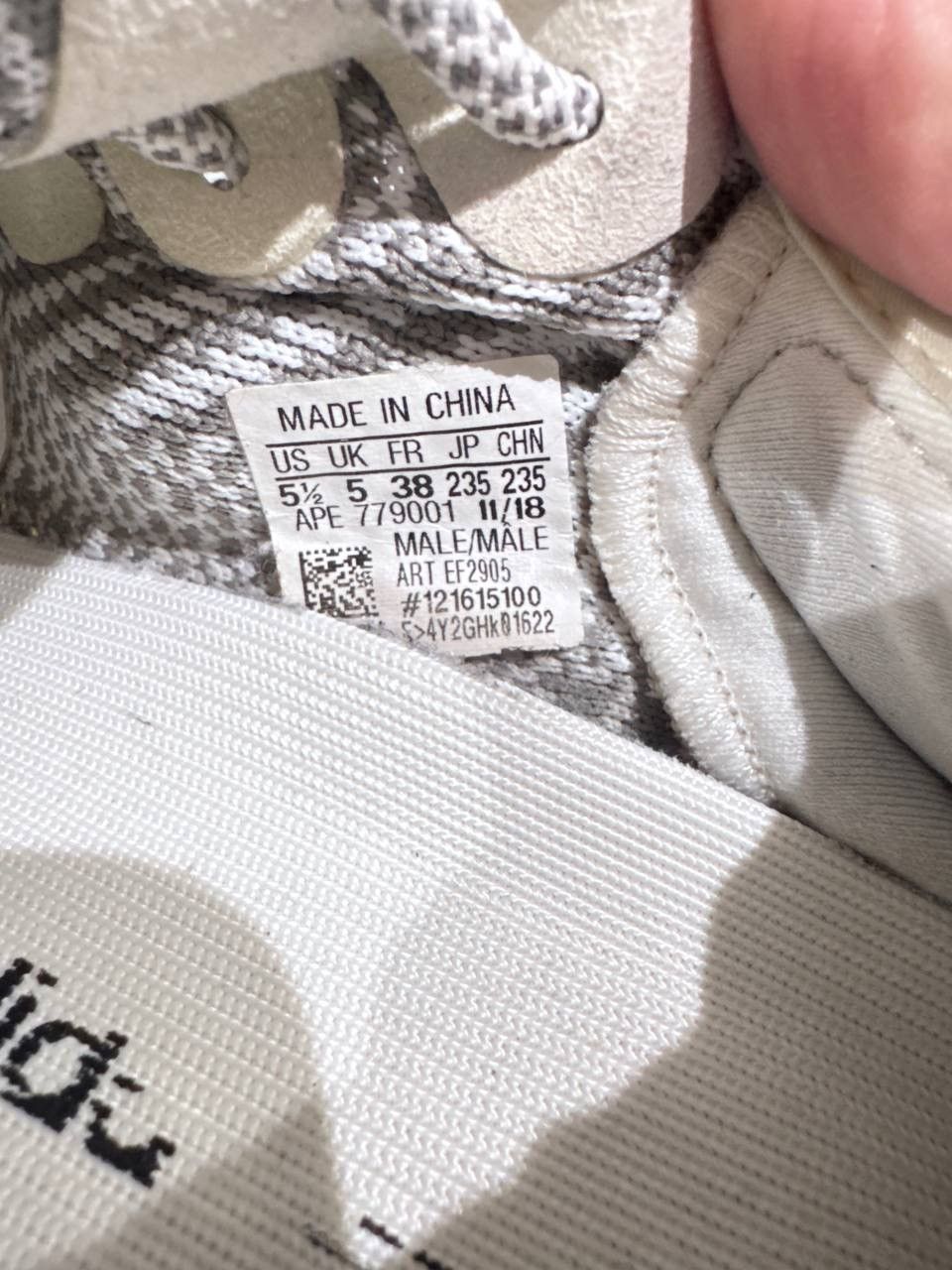 Adidas ADIDAS YEEZY BOOST 350 V2 STATIC REFLECTIVE Size US 5.5 / EU 38 - 22 Thumbnail