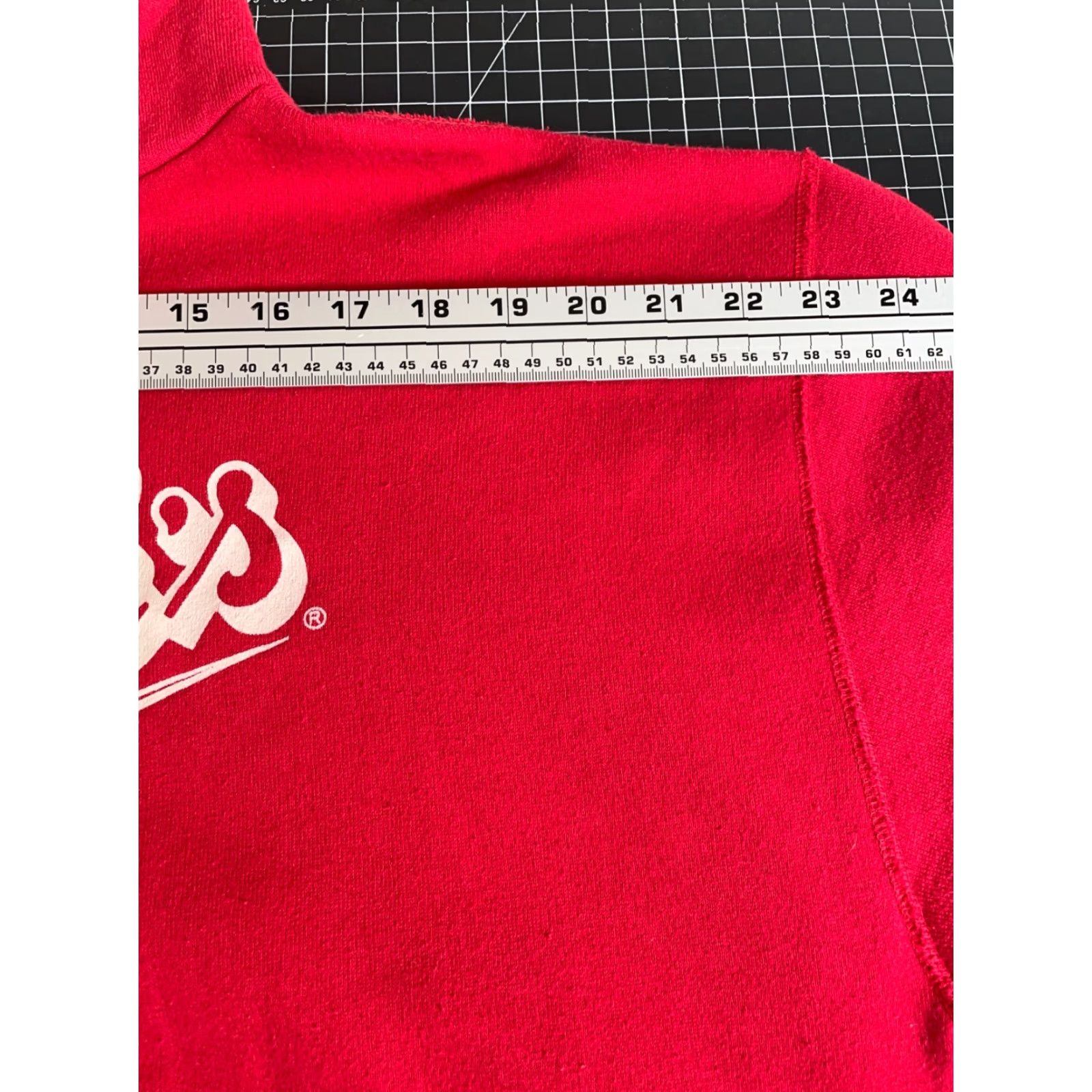 Vintage VINTAGE Medallion 80s Strohs Beer Hoodie Shirt Men XL Red Pullover Graphic Print Crew Neck Hooded 50/50 Blend Size US XL / EU 56 / 4 - 7 Thumbnail