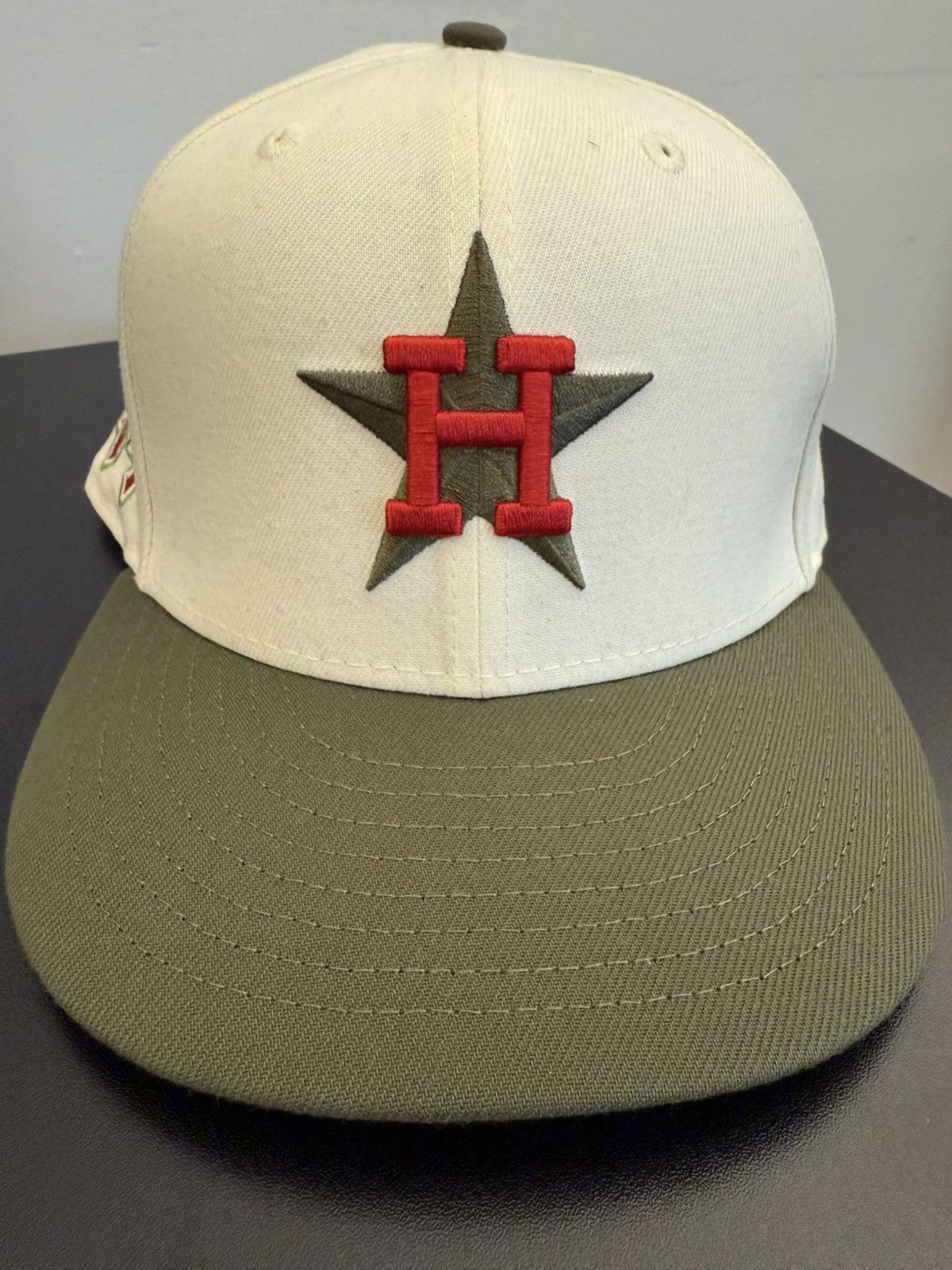 MLB × New Era Houston Astros Dirty Martini 7 3/8 Fitted Hat Size ONE SIZE - 3 Thumbnail