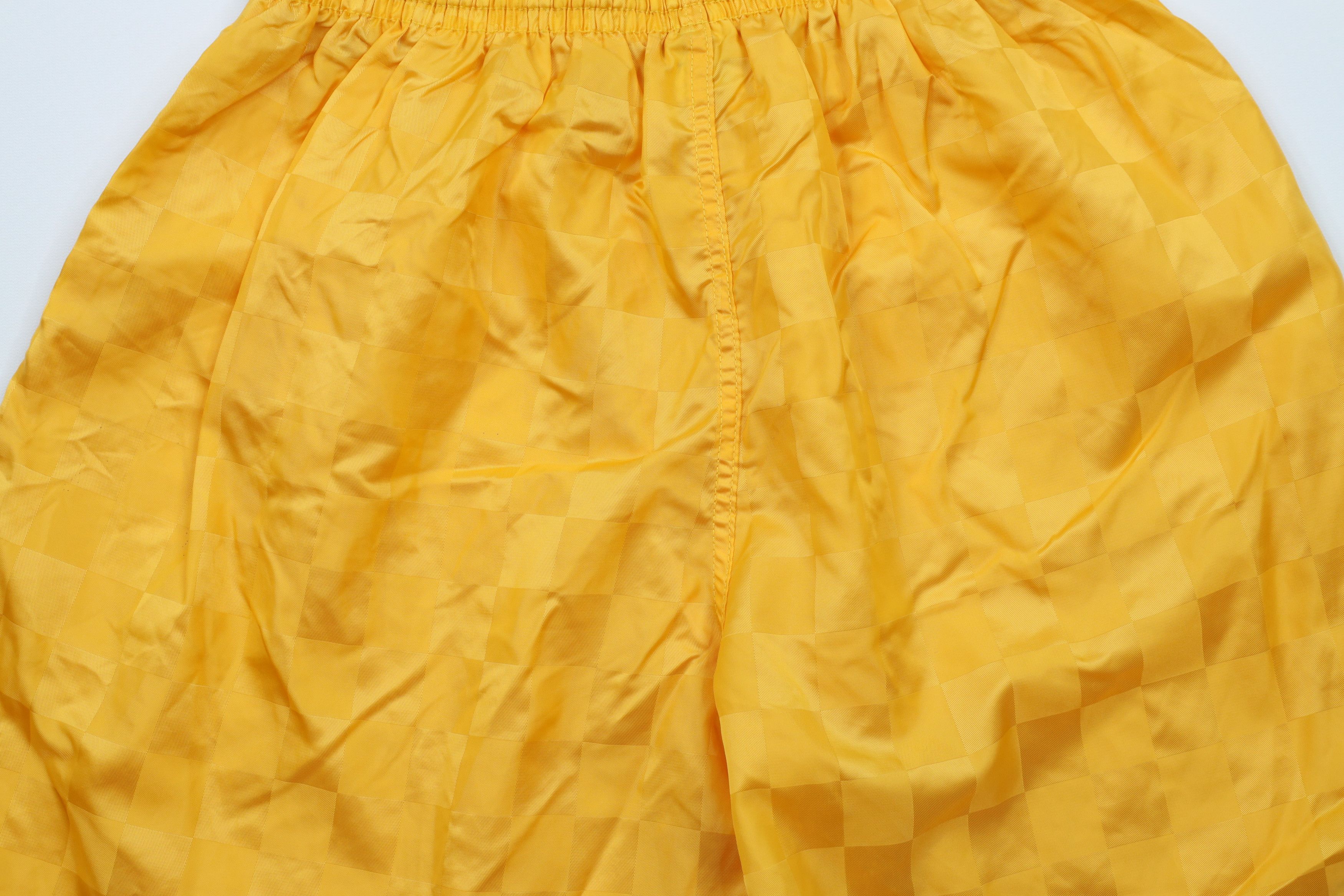 Vintage Vintage 90s Streetwear Nylon Running Soccer Shorts Nylon USA Size US 34 / EU 50 - 9 Thumbnail