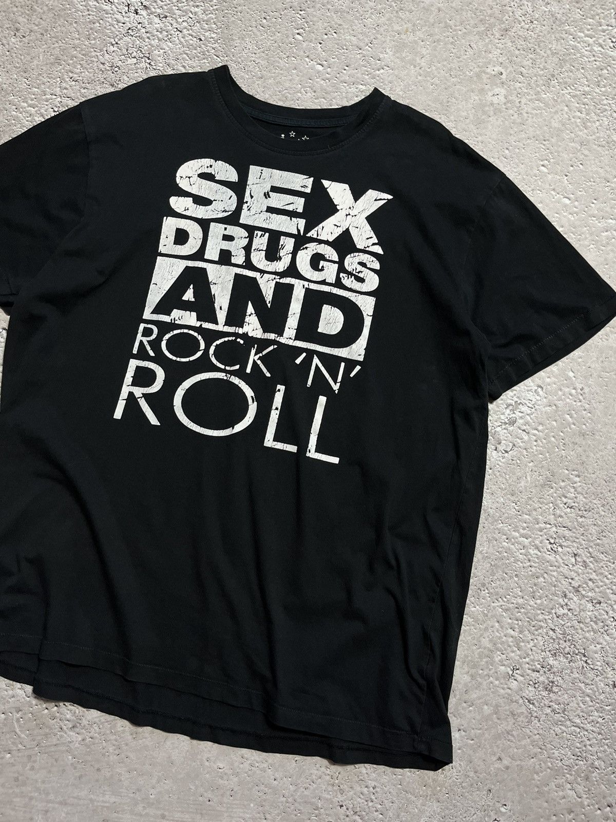 Vintage Vintage Sex Drugs Rock n Roll Y2K Humor Adult T shirt tee Size US XXL / EU 58 / 5 - 2 Thumbnail