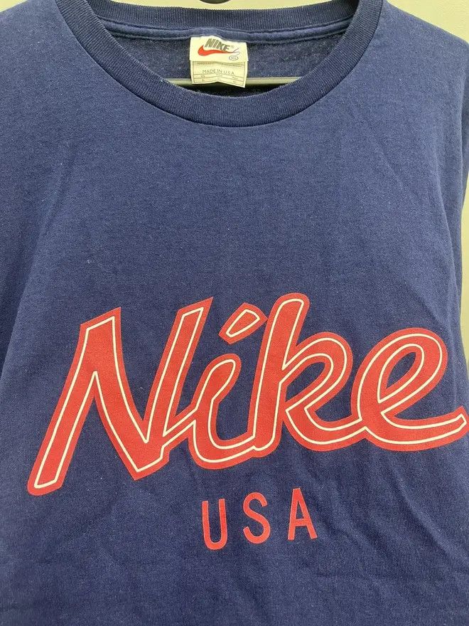 Nike Vintage 90’s Nike T-Shirt Tee Size US XL / EU 56 / 4 - 2 Thumbnail