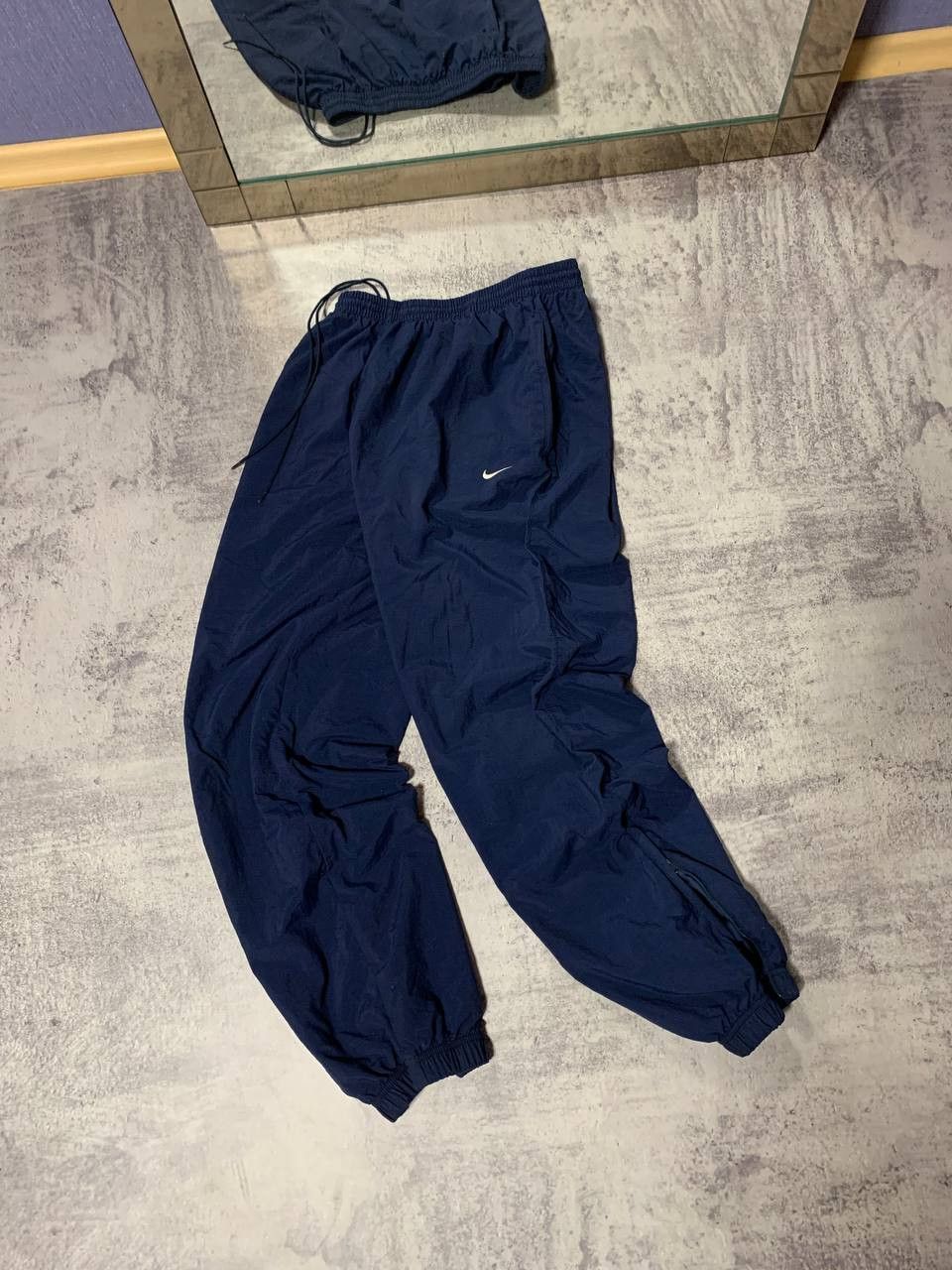 Nike Vintage Nike Nylon Pants Y2K Size US 34 / EU 50 - 14 Thumbnail