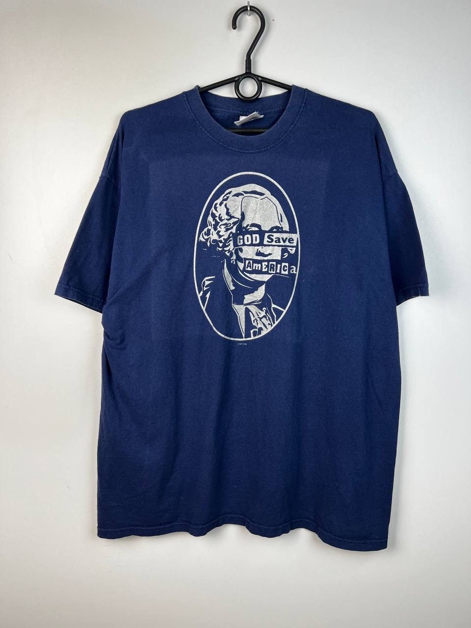 Vintage God Save America 2004 crazy vintage t-shirts size XL Size US XL / EU 56 / 4 - 1 Thumbnail