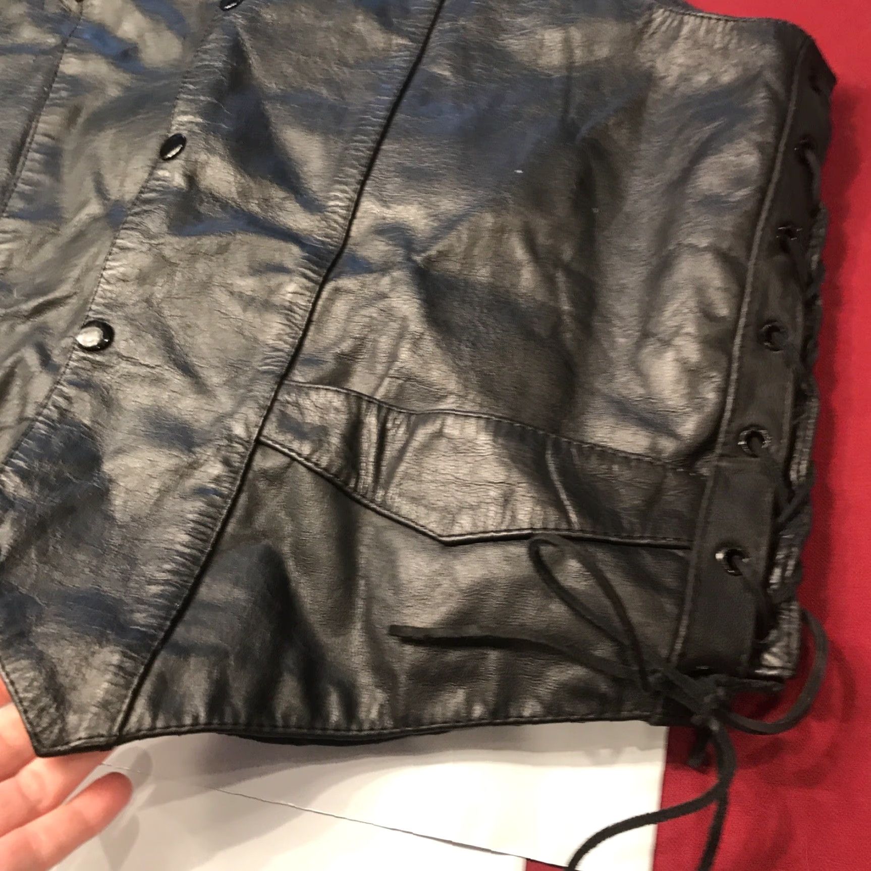 Harley Davidson Harley-Davidson BLACK Leather BIKER VEST 2XL Size 50 Snaps Lace Up Nylon Lined Mens Vest Side Lacing Pockets HD Patch Back Vintage Size US XXL / EU 58 / 5 - 7 Thumbnail