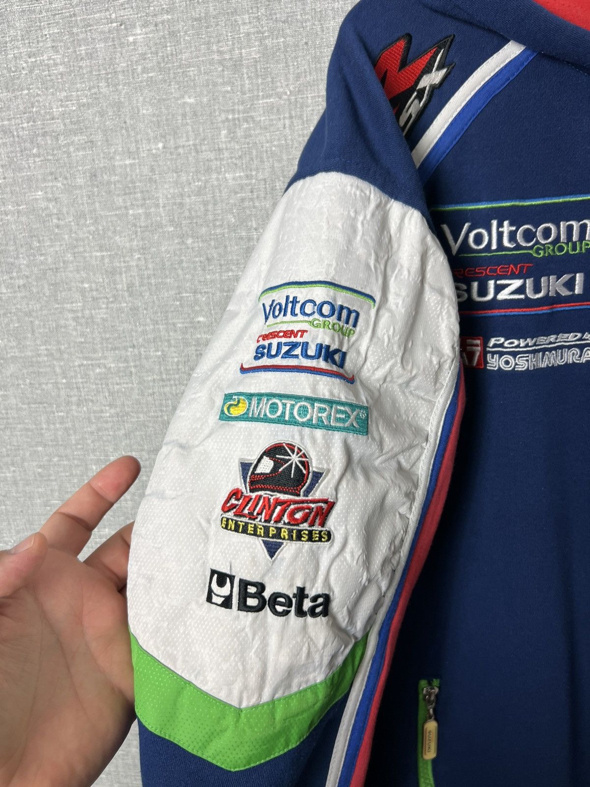 Vintage Suzuki RGSX Yoshimura World Superbike Team Racing Zip Hoodie Size US M / EU 48-50 / 2 - 13 Thumbnail