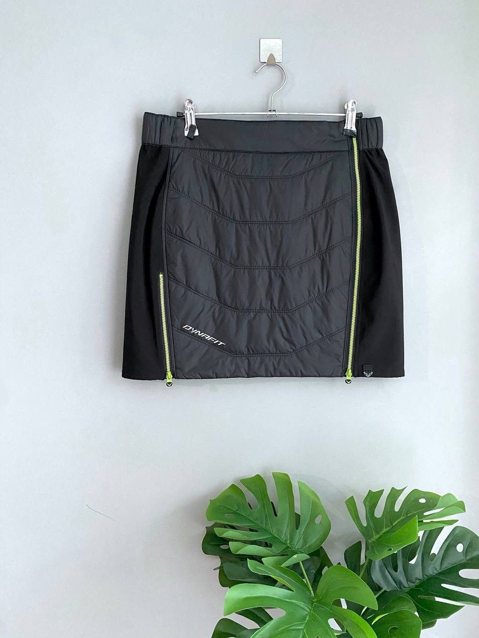 Other Dynafit Speed TLT Insulated Primaloft Radical Skirt, Size S Size 28" / US 6 / IT 42 - 1 Thumbnail