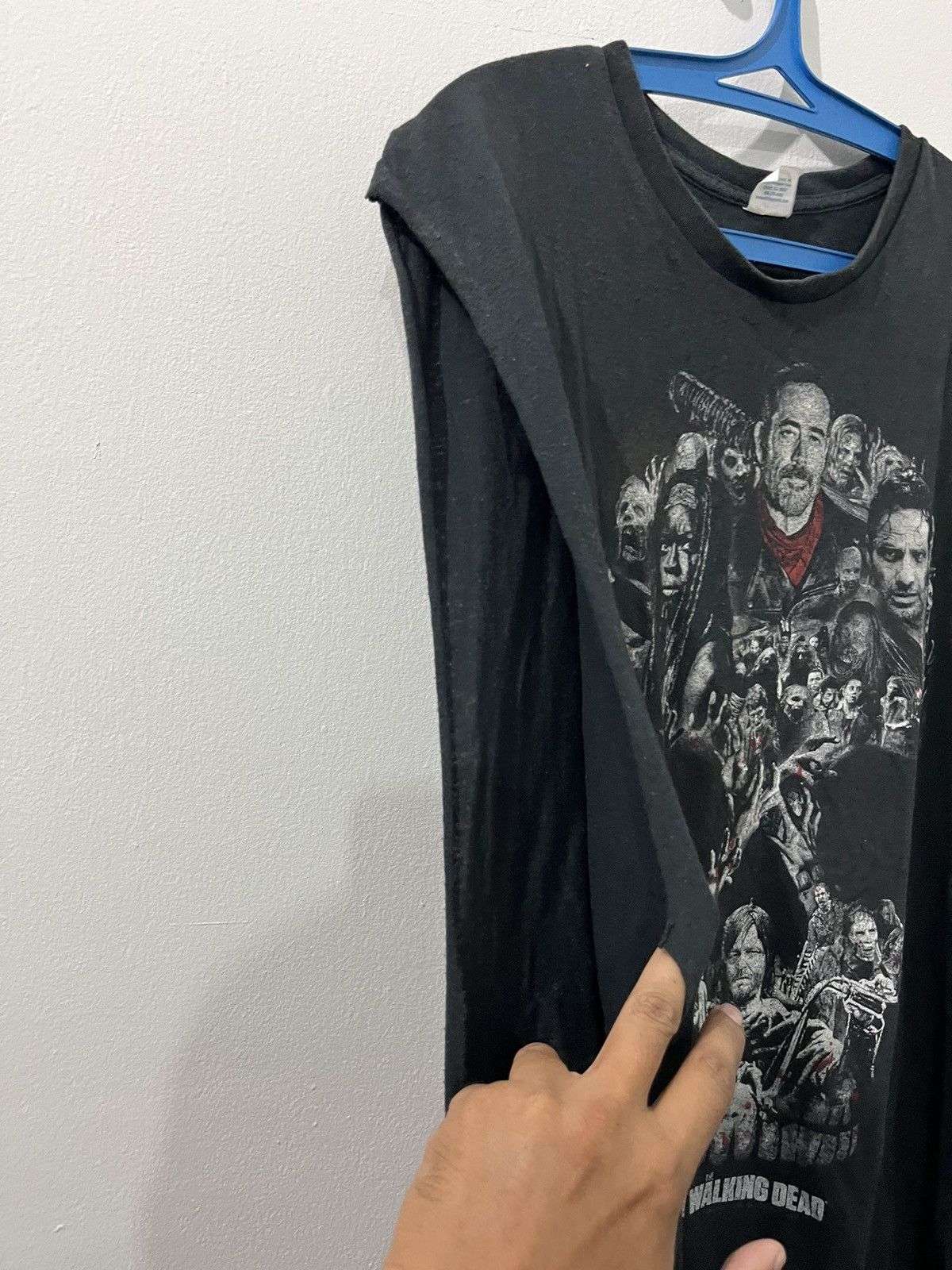 Vintage Custom Oversized Tank A Walking Dead Horror Thriller Movie Size US XXL / EU 58 / 5 - 9 Thumbnail
