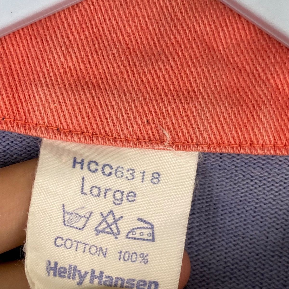 Helly Hansen × Vintage Vintage Helly Hasen Small Embroidered Logo Collarneck Size US L / EU 52-54 / 3 - 5 Thumbnail