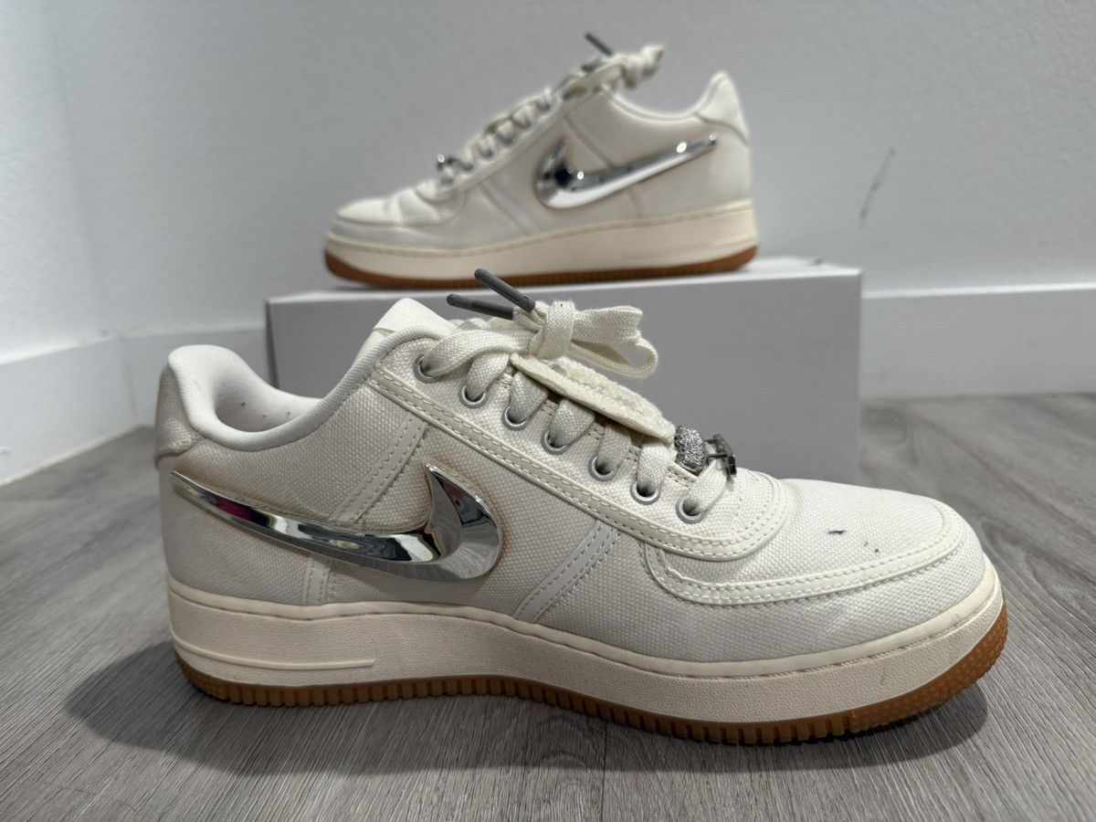 Nike × Travis Scott Air Force 1 Low Sail Size US 10 / EU 43 - 3 Thumbnail