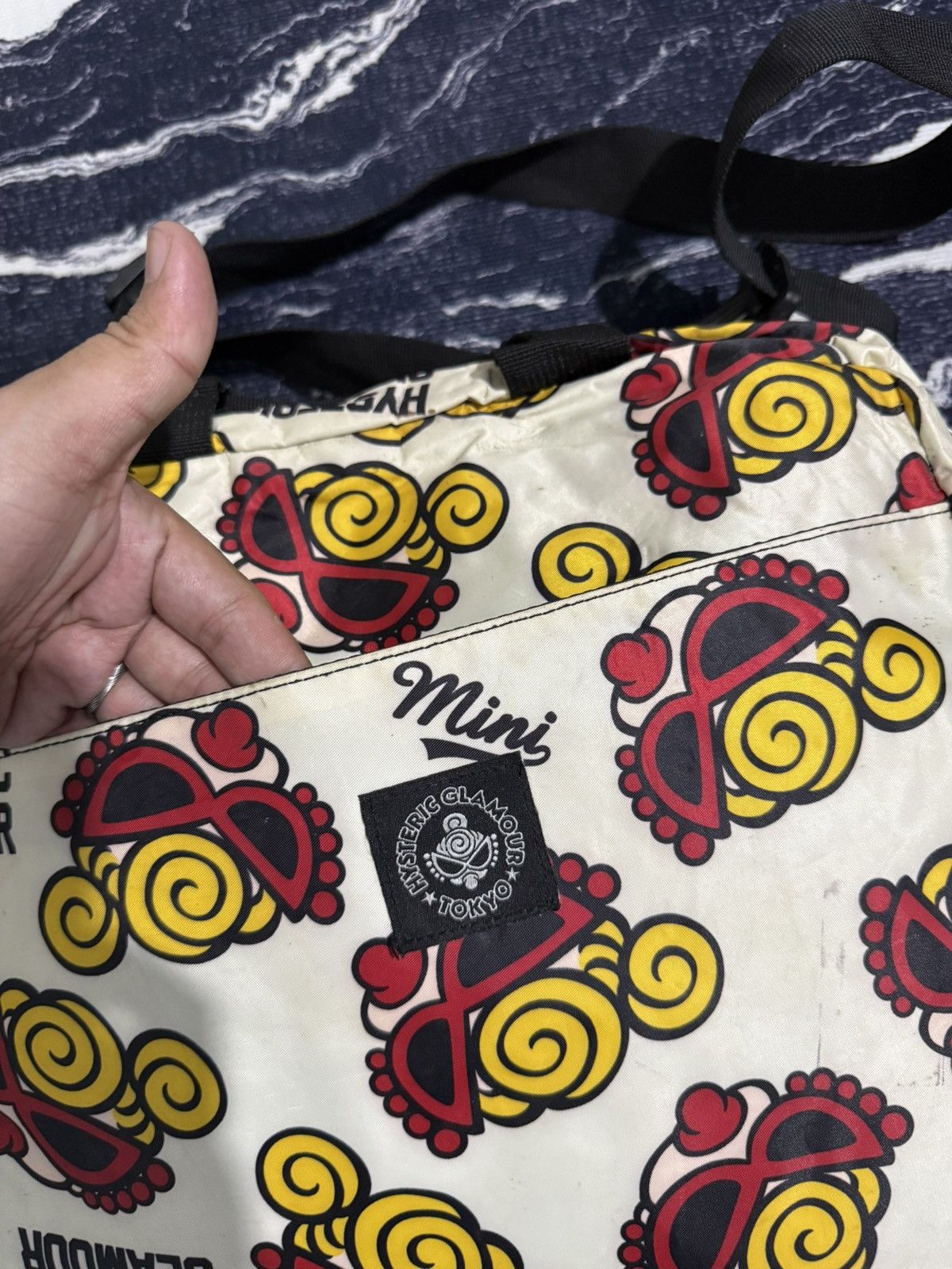 Hysteric Glamour Vintage hysteric glamour fullprint sling bag Size ONE SIZE - 6 Thumbnail