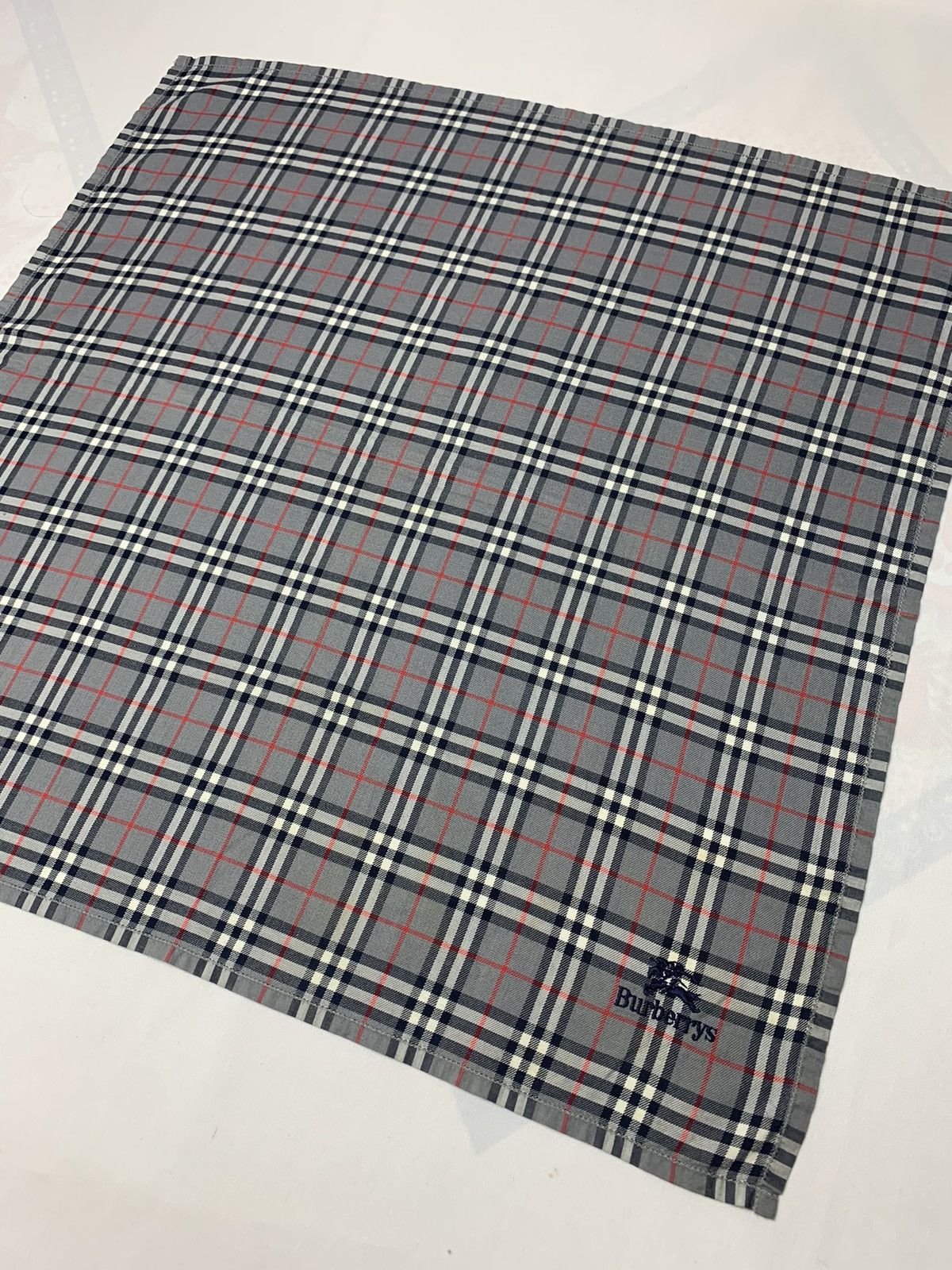 Burberry Burberry Handkerchief / Neckerchief / Bandana Size ONE SIZE - 3 Thumbnail