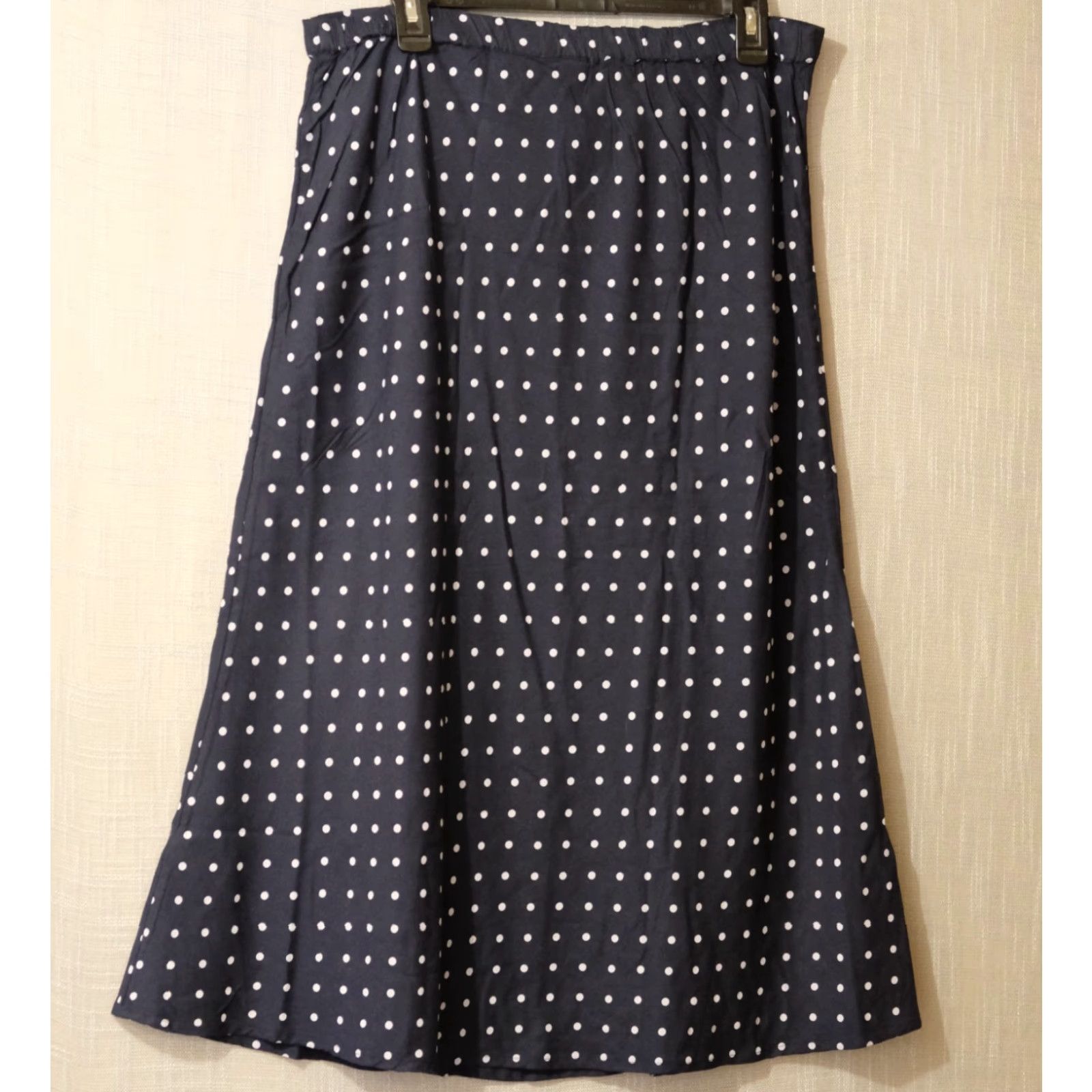 Old Navy Old Navy Midi Skirt Navy w/White Polka Dots 100% Rayon Soft Womens L #H99-13 Size 36" / US 14 / IT 50 - 4 Thumbnail