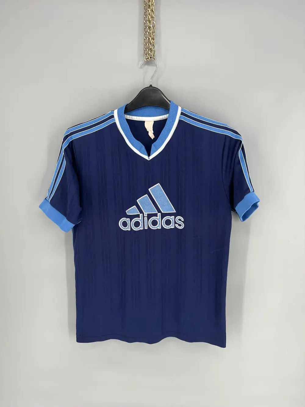 Adidas Vintage y2k 90s Adidas Tennis Tee Stripes Streetwear Hype Size US XL / EU 56 / 4 - 1 Thumbnail