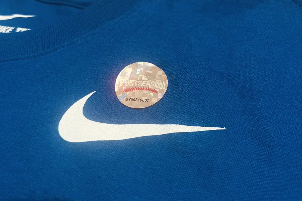MLB × Nike Chicago Cubs Baseball 2016 World Series Champs Nike (m) NWOT Size US M / EU 48-50 / 2 - 3 Thumbnail