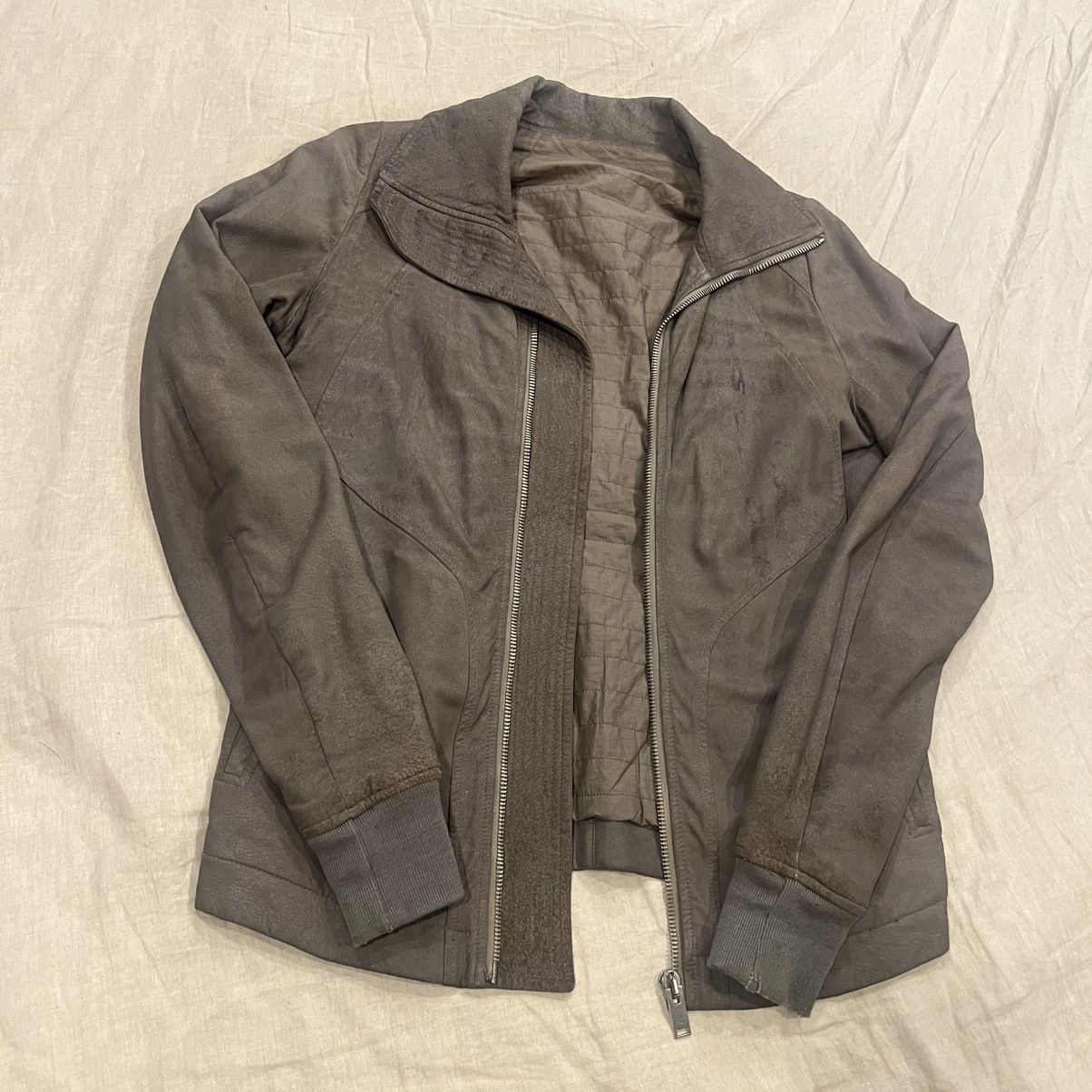 Rick Owens Rick Owens High Neck Intarsia Jacket in LBQ Lamb Suede, Dust Size US S / EU 44-46 / 1 - 5 Thumbnail