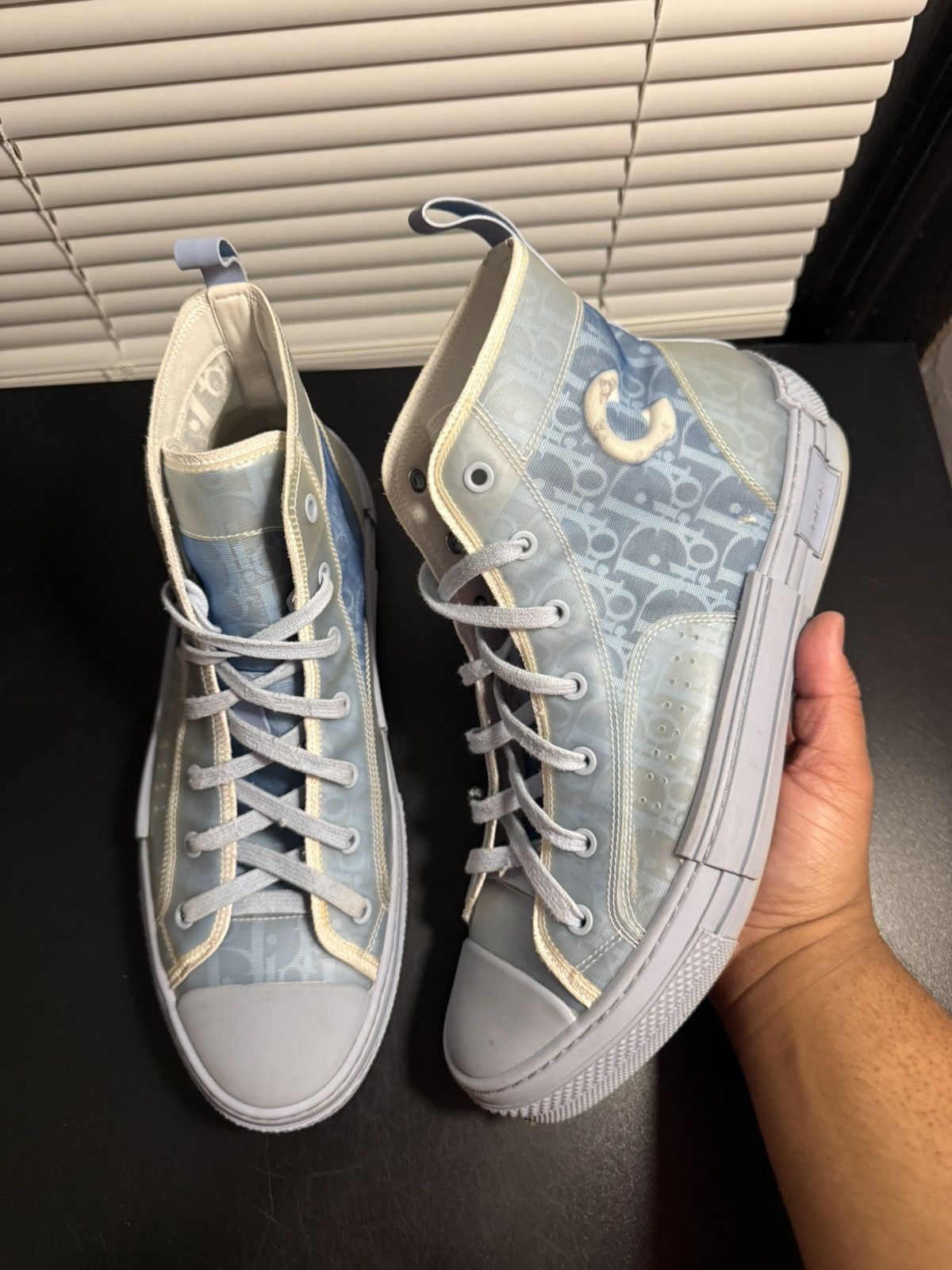 Dior Dior B23 High Top Daniel Arsham Light Blue US 11 / 44 EU Size US 11 / EU 44 - 1 Thumbnail