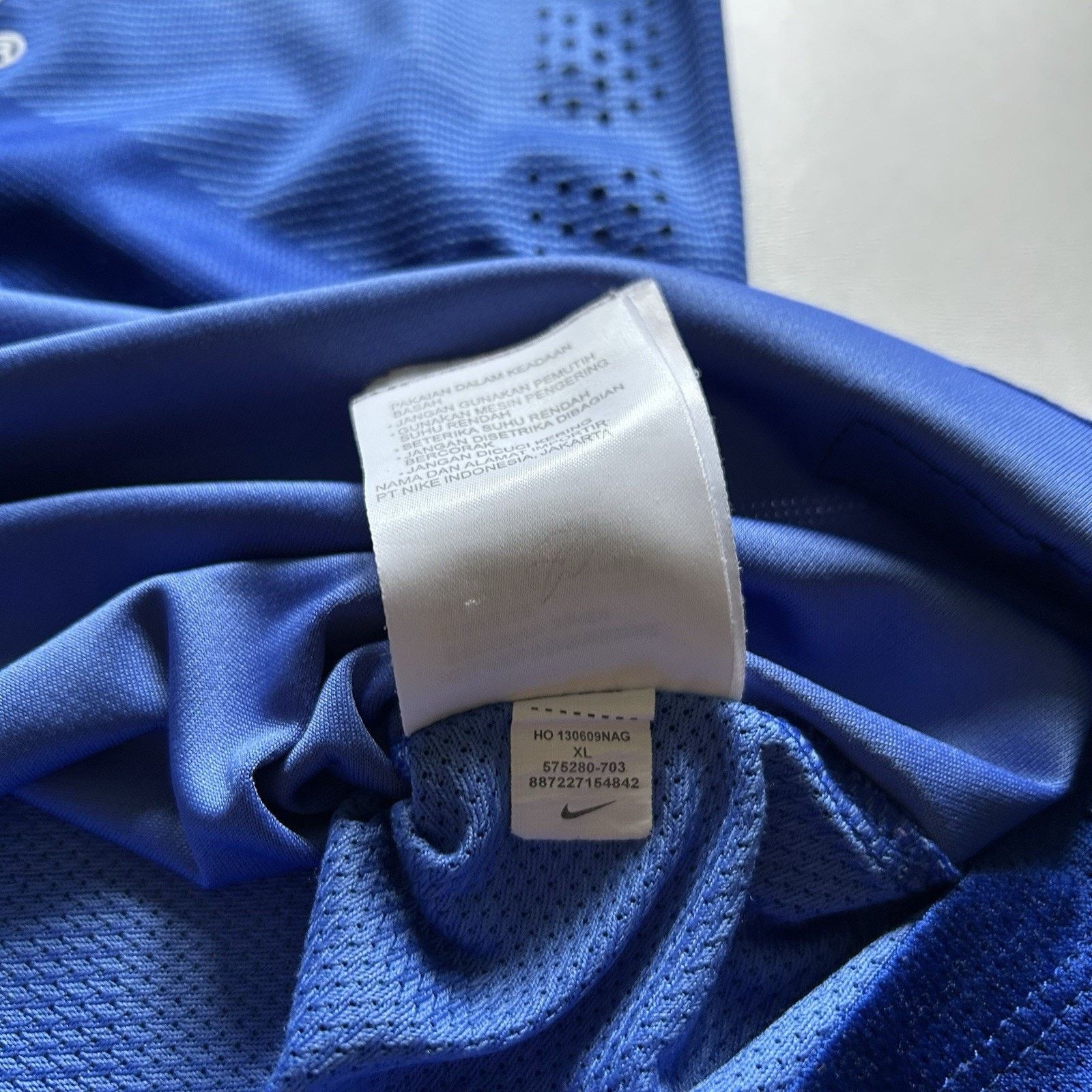 Nike Nike Juventus FC 2014/15 Away Soccer Jersey Blue Medium Rare Size US M / EU 48-50 / 2 - 8 Thumbnail