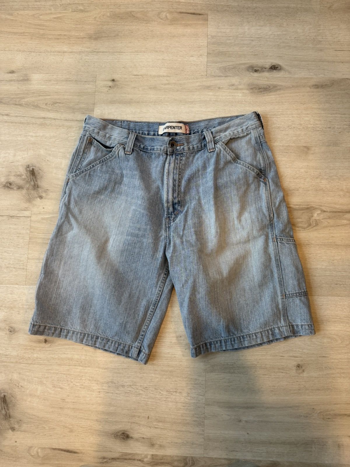 Levi's Levis Denim Carpenter Shorts. Size 36 Size US 36 / EU 52 - 3 Thumbnail