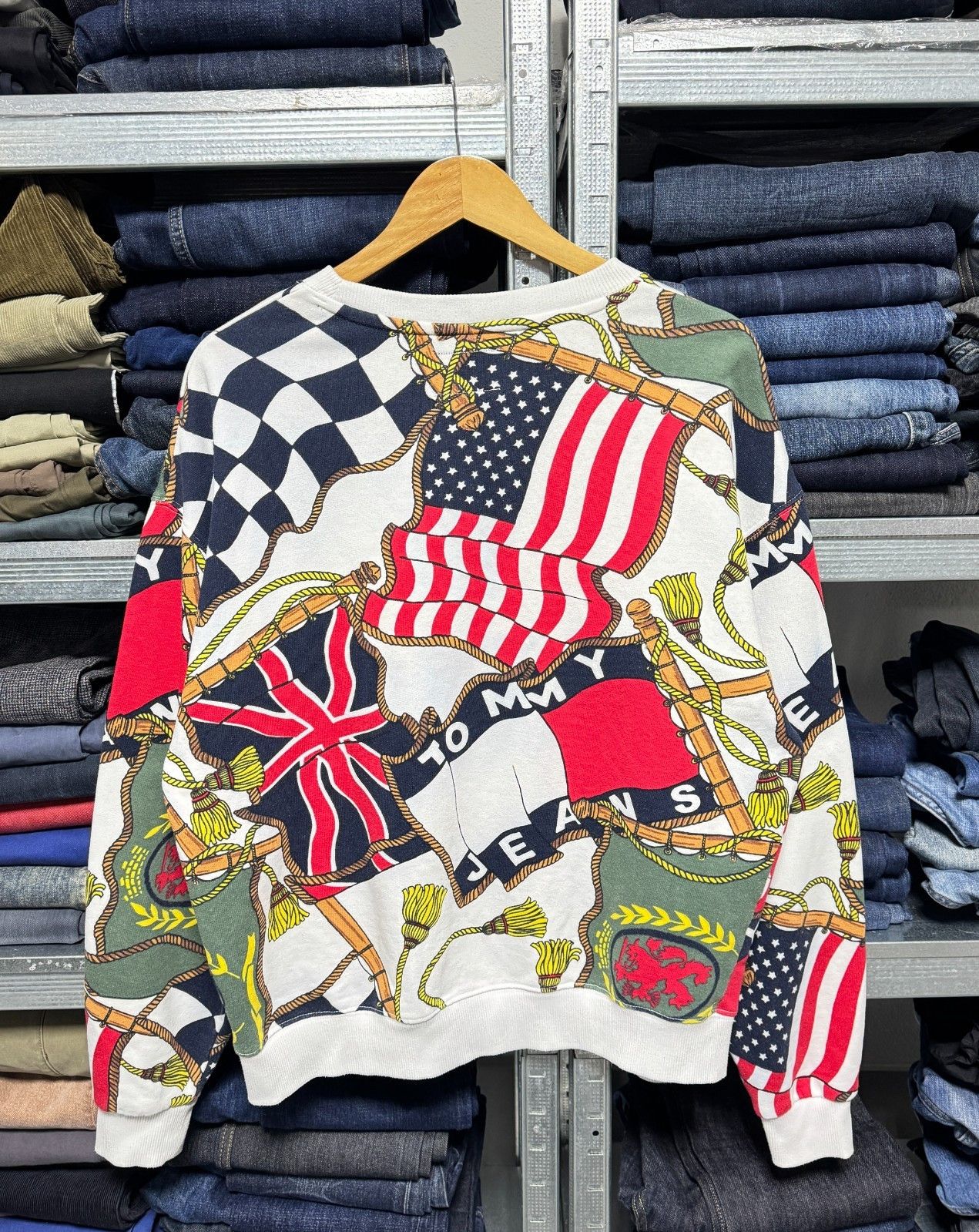 Tommy Jeans Tommy Jeans Old Stock 90s Flag Crewneck Sweatshirt Size US M / EU 48-50 / 2 - 8 Thumbnail