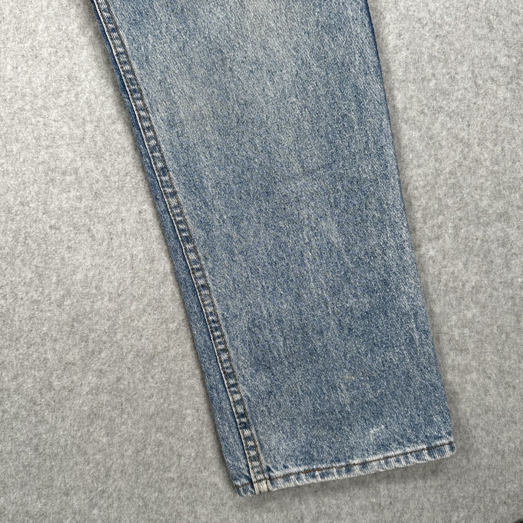 Levi's VINTAGE Levi's 505 Jeans Mens 34x30 Blue Denim Straight Leg Made USA Brown Tab 80s 90s Mens Jeans Size US 34 / EU 50 - 6 Thumbnail