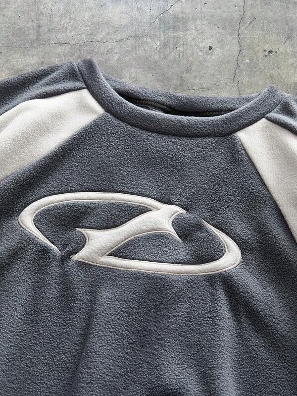 Japanese Brand Men's and Women's Long Sleeve Grey Knit Sweatshirt Size US L / EU 52-54 / 3 - 3 Thumbnail