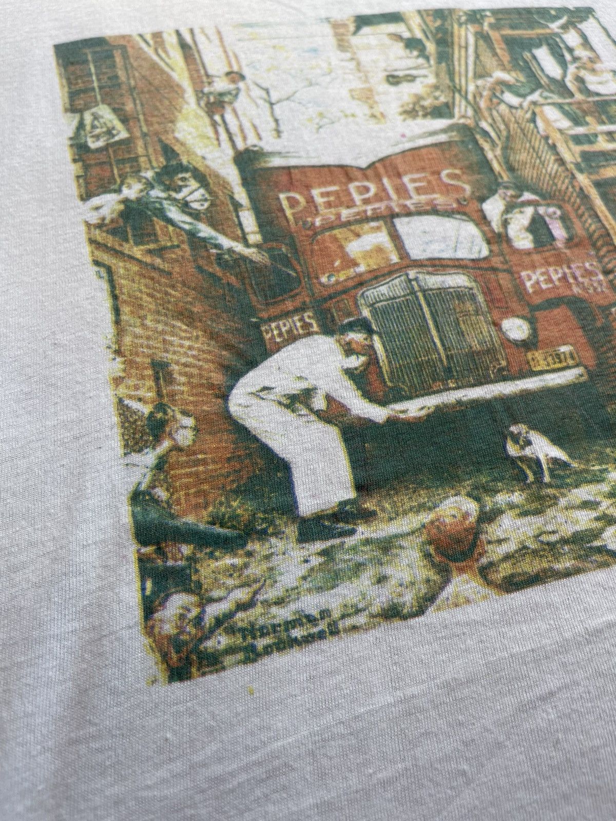 Arts & Science Vintage 90s Norman Rockwell "Roadblock / PEPIES Truck" Tee Size US XL / EU 56 / 4 - 3 Thumbnail