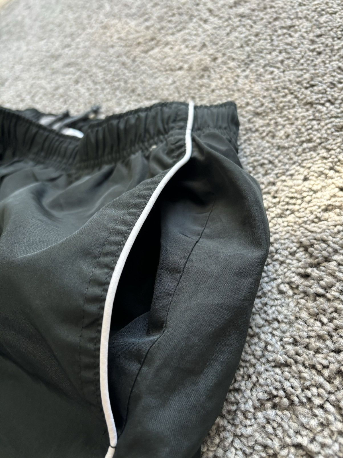 Reebok Vintage 90s black reebok lined track pants Size US 34 / EU 50 - 10 Thumbnail