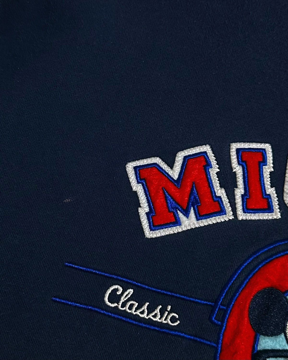 Disney × Mickey Mouse × Vintage Mickey Mouse Sweatshirt 🎯🪣 Size US XXL / EU 58 / 5 - 5 Thumbnail
