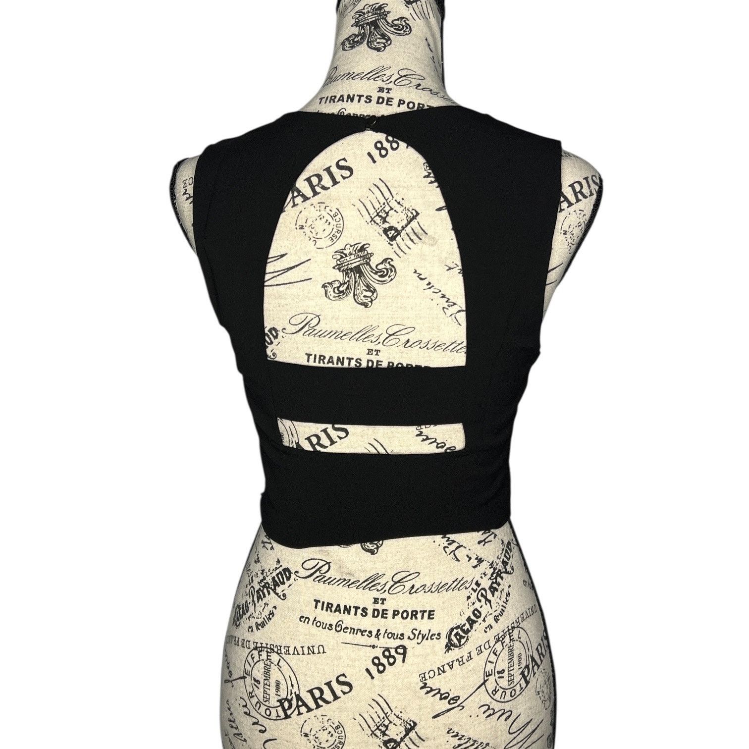 Krisa Open Cut Out Strap Back Scoop Neck Zip Side Crop Top Size S / US 4 / IT 40 - 2 Thumbnail