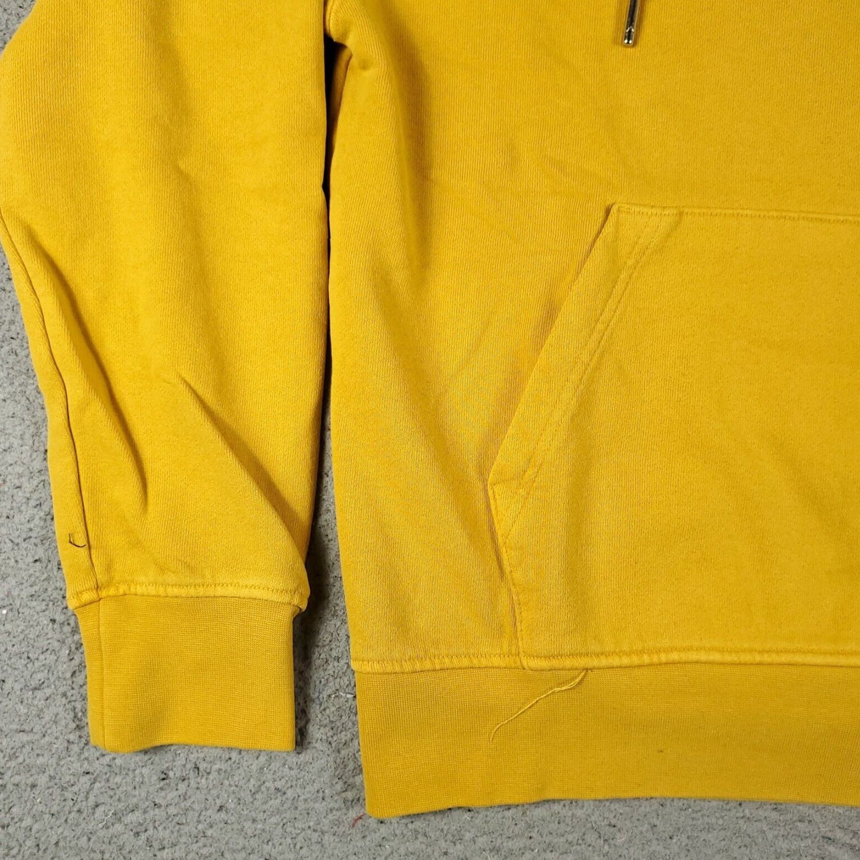 Jordan Brand Jordan Sweater Mens Size Small Yellow Jumpman Pullover Hoodie Long Sleeve Size US S / EU 44-46 / 1 - 3 Thumbnail