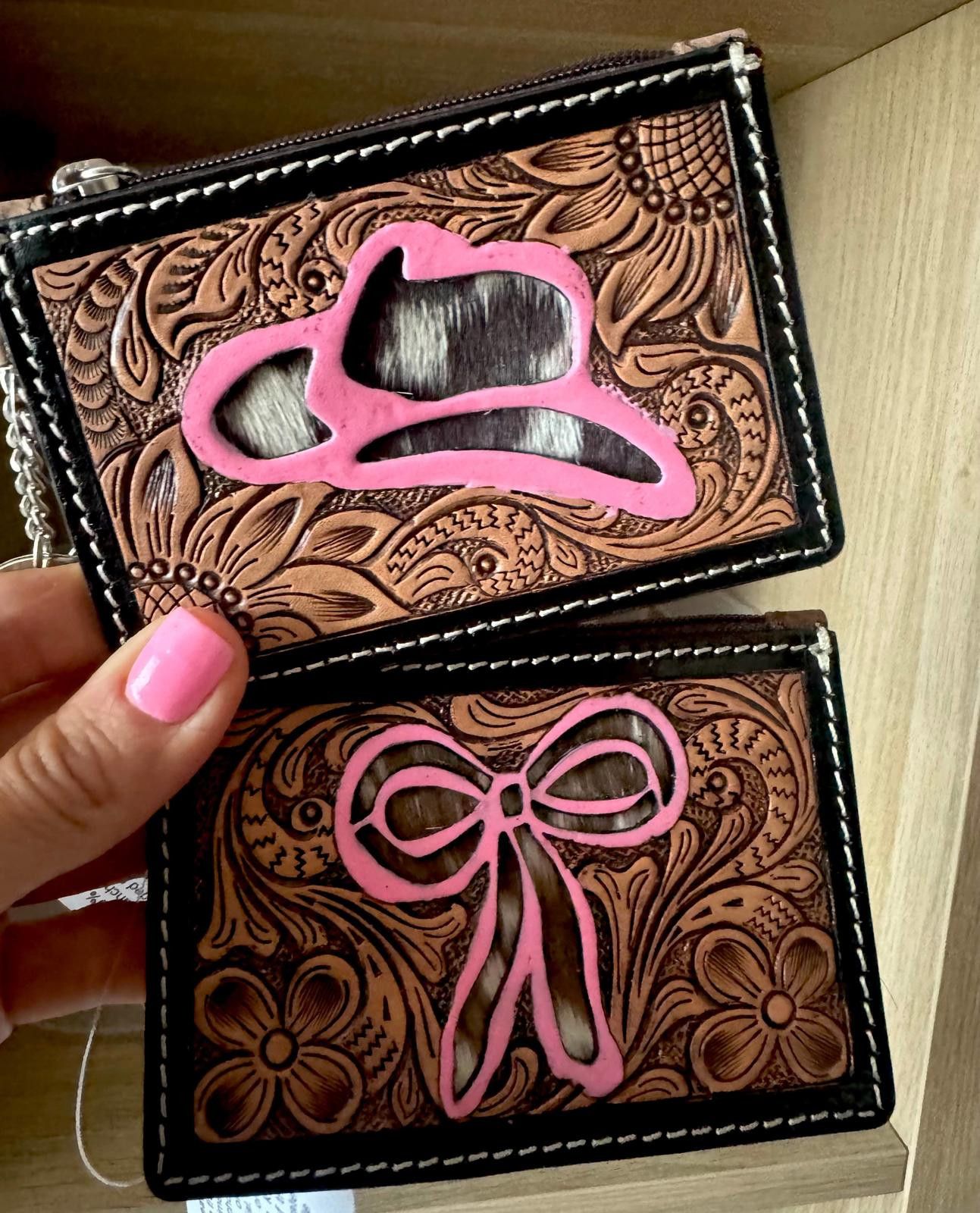 Other Tooled Leather Keychain Wallet Thunderbird Longhorn Bow Hat Size ONE SIZE - 4 Thumbnail
