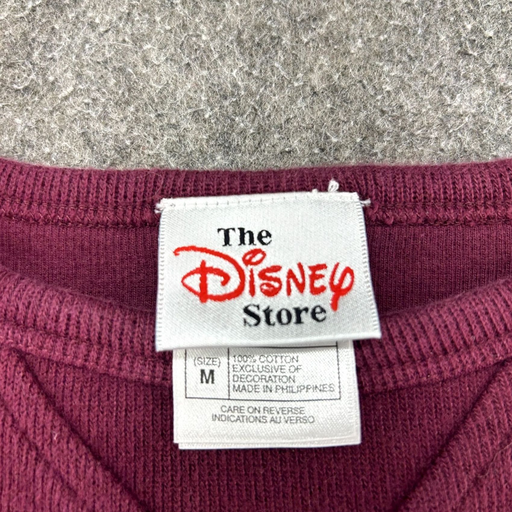 Disney VINTAGE Winnie The Pooh Sweatshirt Womens M Red Disney Crew Neck Pullover 90s Retro Bear Logo Sweatshirt Women M Red Size M / US 6-8 / IT 42-44 - 4 Thumbnail