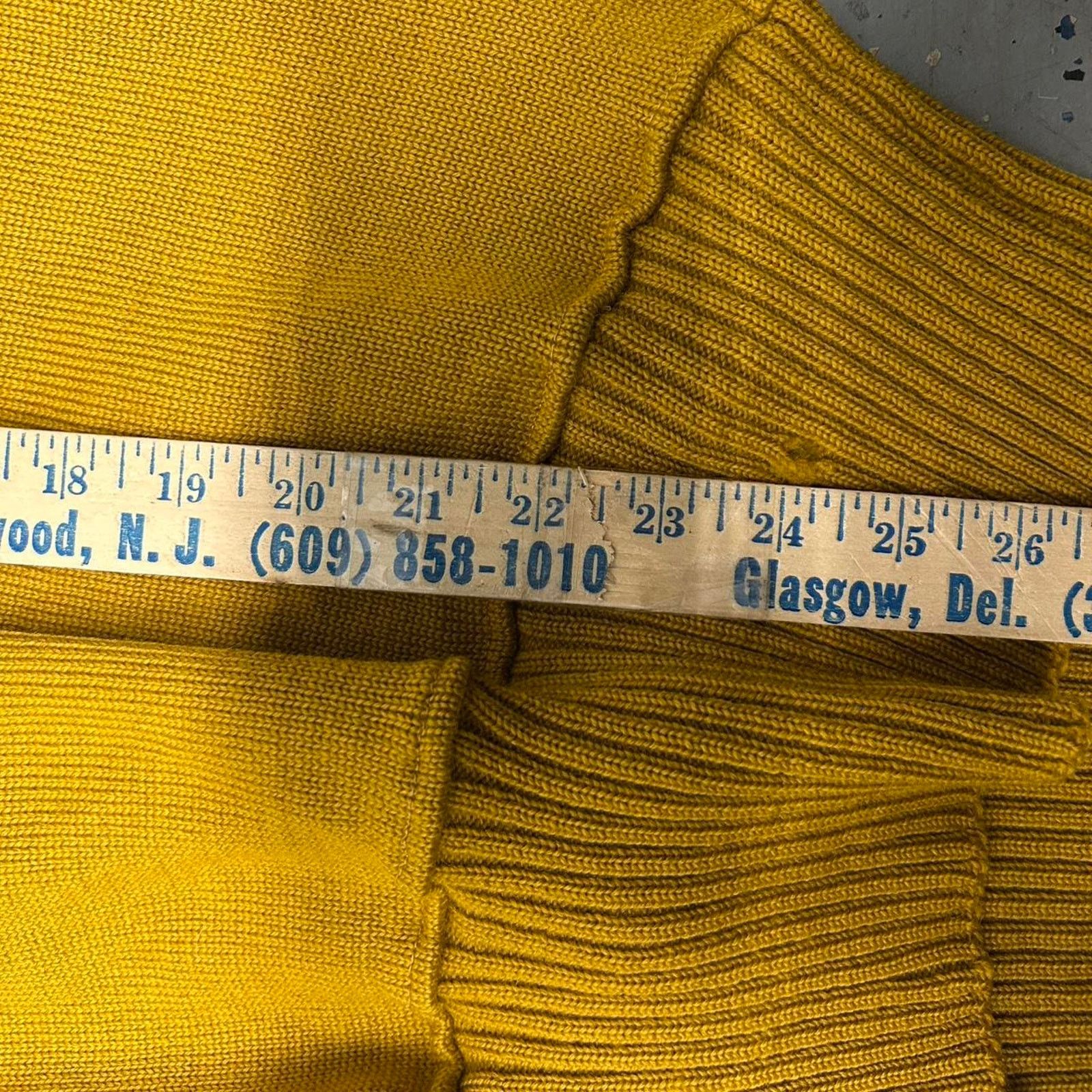 Wilson VTG 1950s Wilson yellow and purple University sweater Size US L / EU 52-54 / 3 - 8 Thumbnail