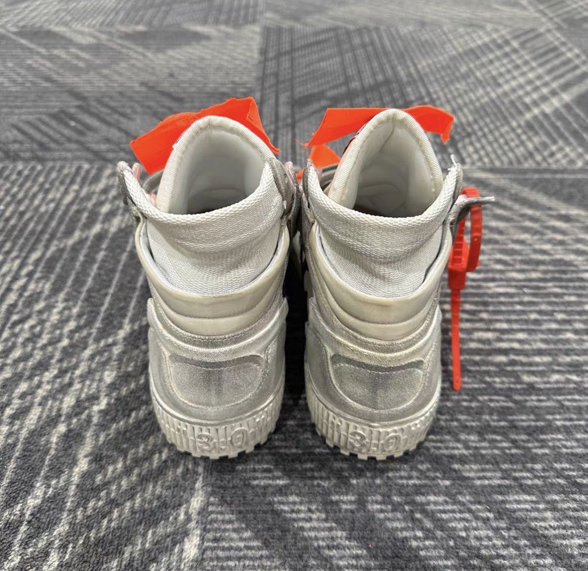 Off-White Off-White Distressed High-top Sneakers J42 Size US 8 / EU 41 - 3 Thumbnail