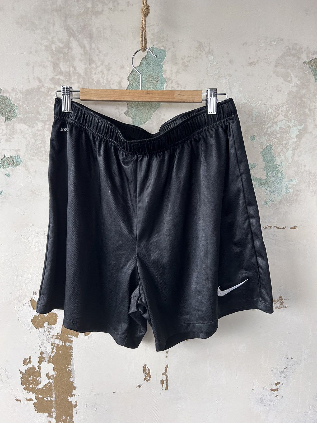 Nike × Vintage Nike vintage Y2K shorts Size US 34 / EU 50 - 1 Thumbnail
